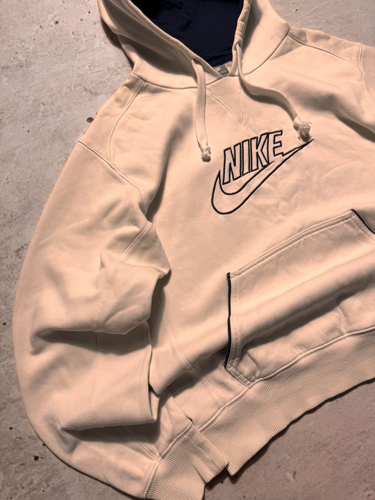 Nike × Vintage NIKE VINTAGE CENTER LOGO OVERSIZE BOXY HOODIE Size US S / EU 44-46 / 1 - 3 Thumbnail
