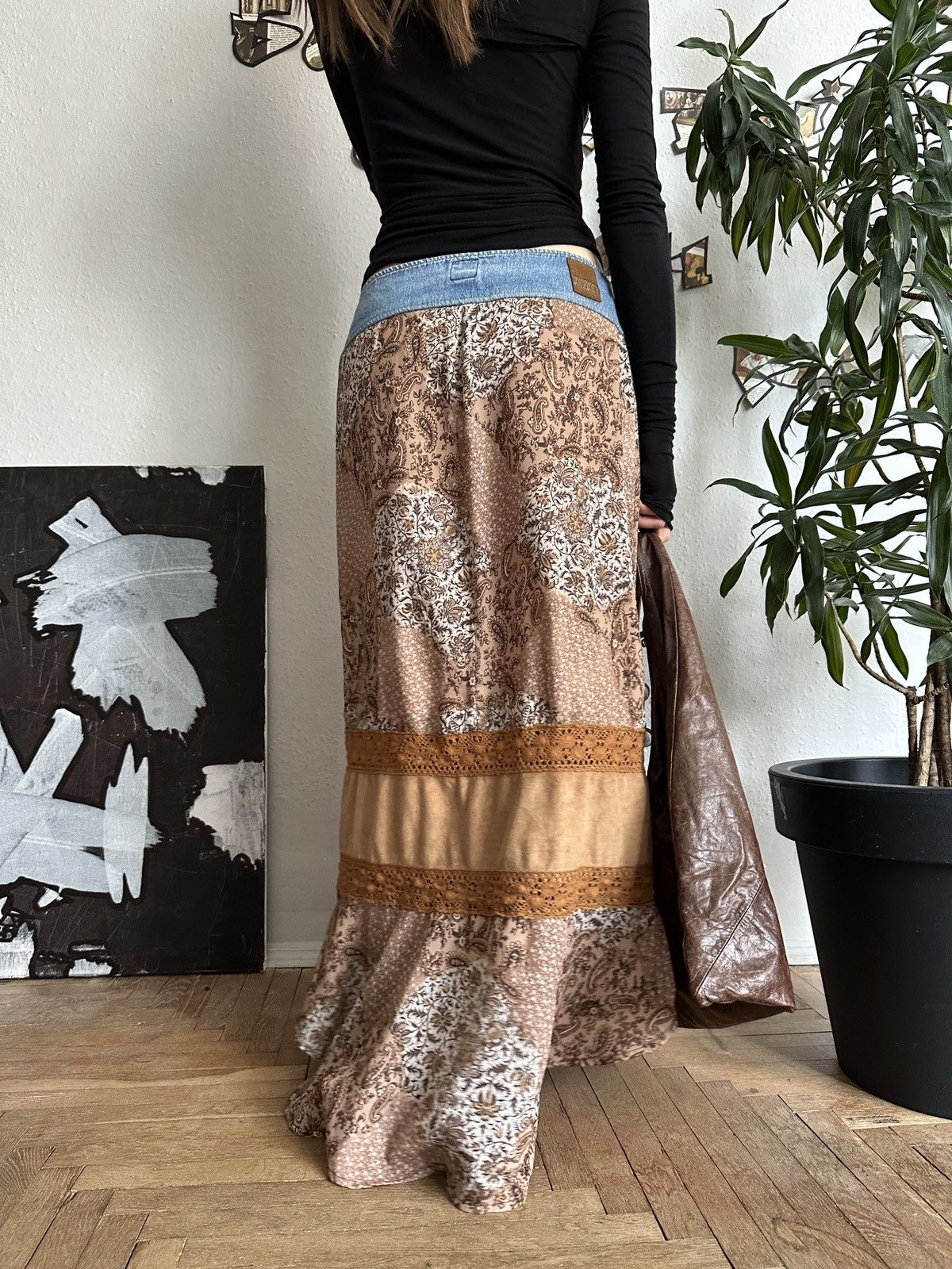 Seditionaries Boho Hippie Western Mixed Fabric Maxi Skirt Size 32" / US 10 / IT 46 - 9 Thumbnail