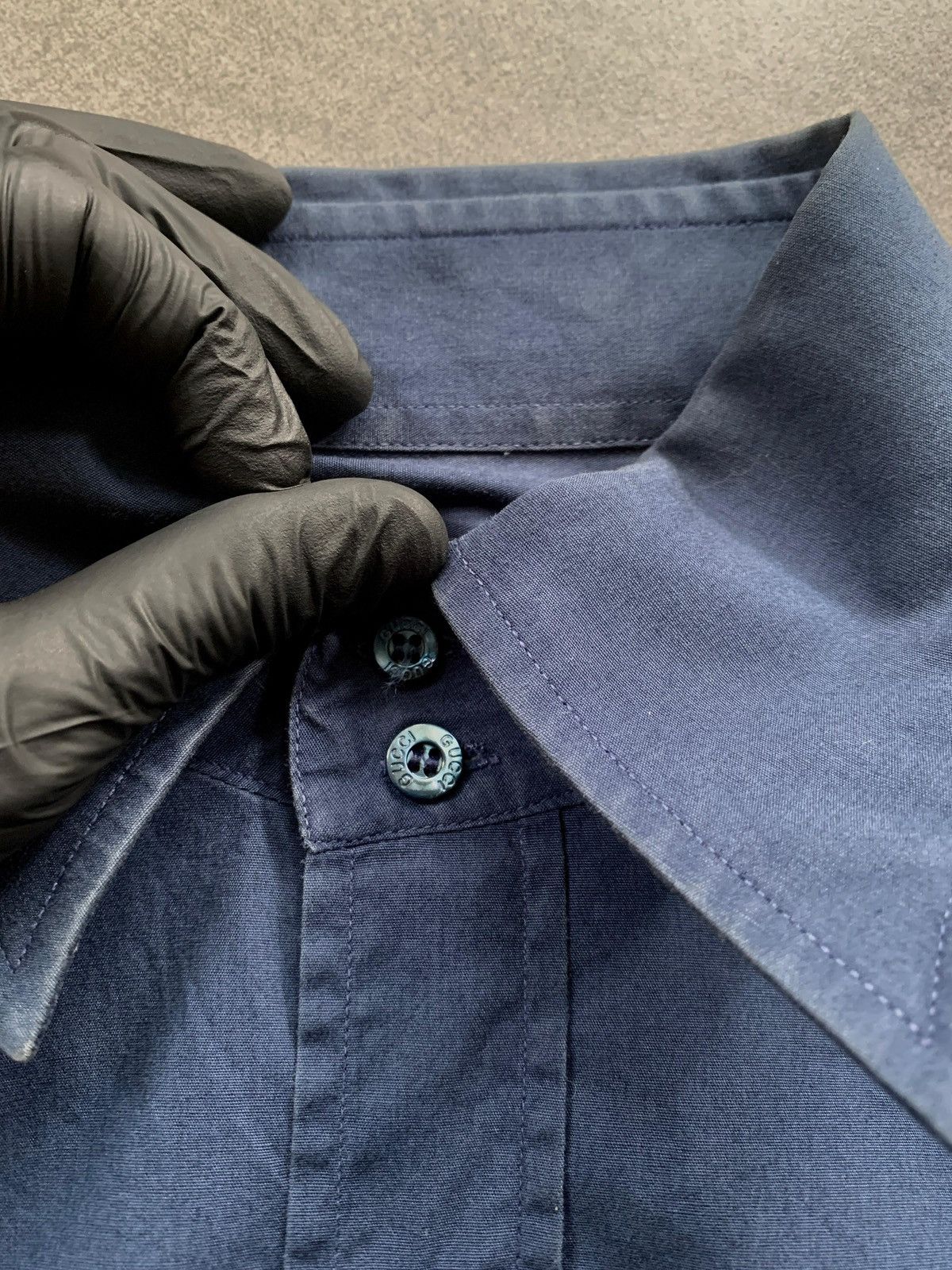 Gucci “FREE IMPORT TAX Cuffed Shirt by Tom Ford Size US M / EU 48-50 / 2 - 6 Thumbnail