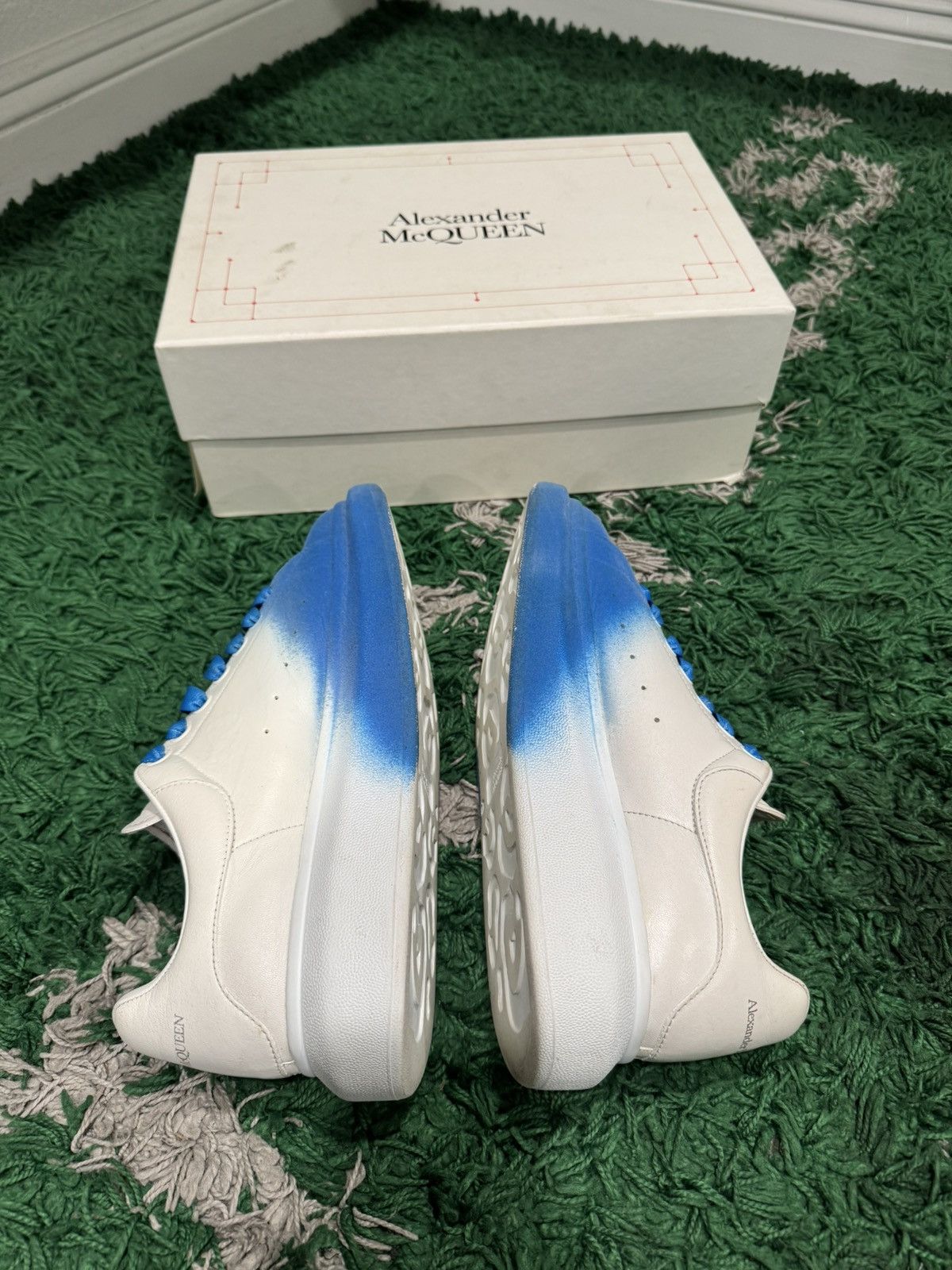 Alexander McQueen Alexander McQueen Oversized Sneakers Size US 10 / EU 43 - 3 Thumbnail