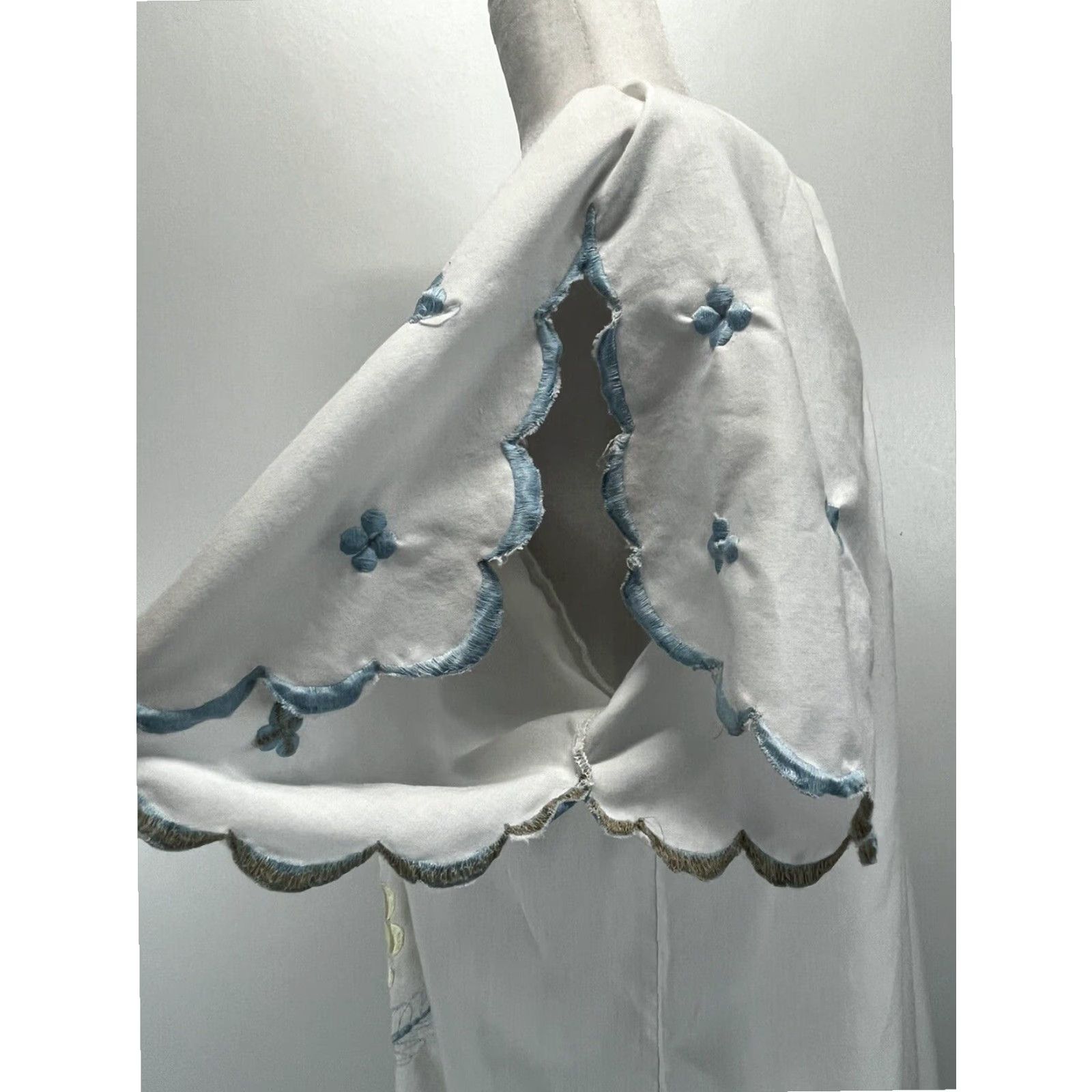 Vintage Mexican Style Floral Embroidered Maxi Dress White Large Womens Long Sleeve Size L / US 10 / IT 46 - 7 Thumbnail