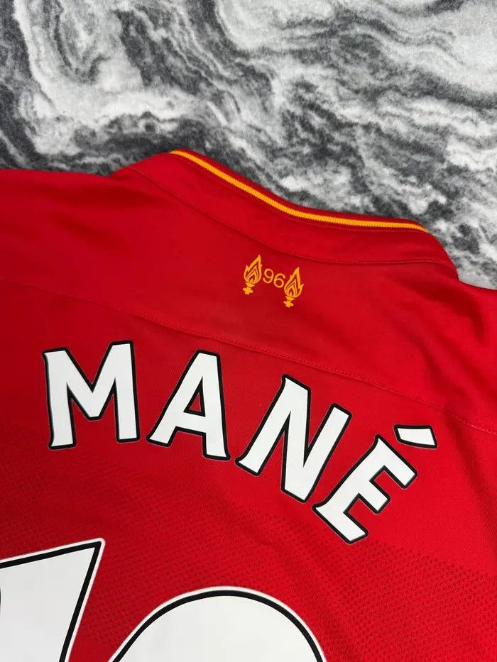 New Balance Liverpool 2016 2017 Mane #19 Home Shirt Soccer Jersey Size US M / EU 48-50 / 2 - 15 Thumbnail