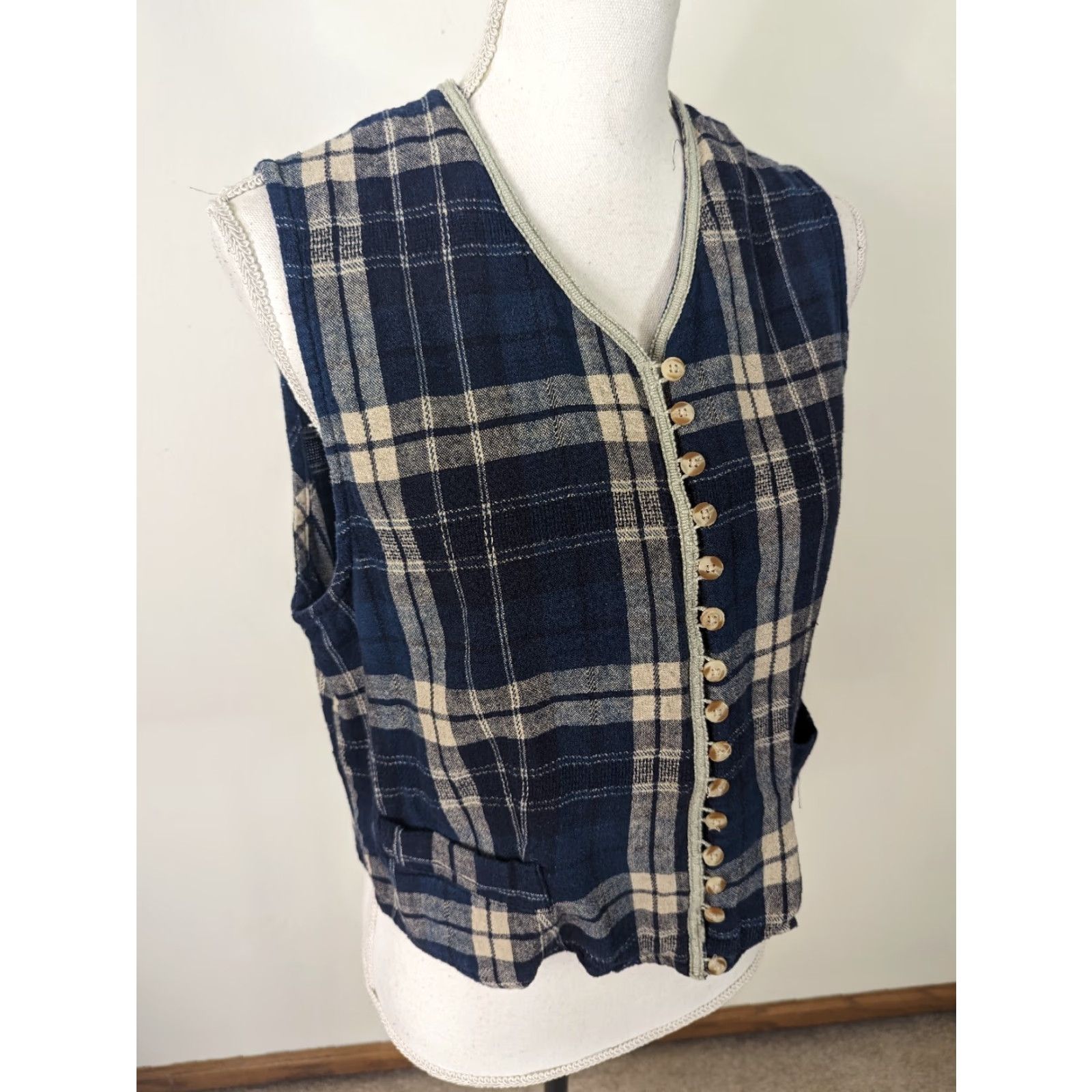 Vintage VINTAGE Womens Vest Blue Plaid Button Sleeveless Crop Short Vest Medium M Girls Womens Men? Size M / US 6-8 / IT 42-44 - 2 Thumbnail