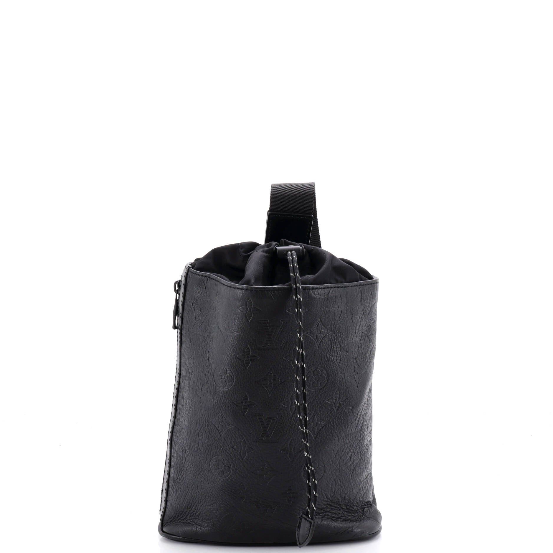 Louis Vuitton Chalk Sling Bag Size ONE SIZE - 1 Thumbnail