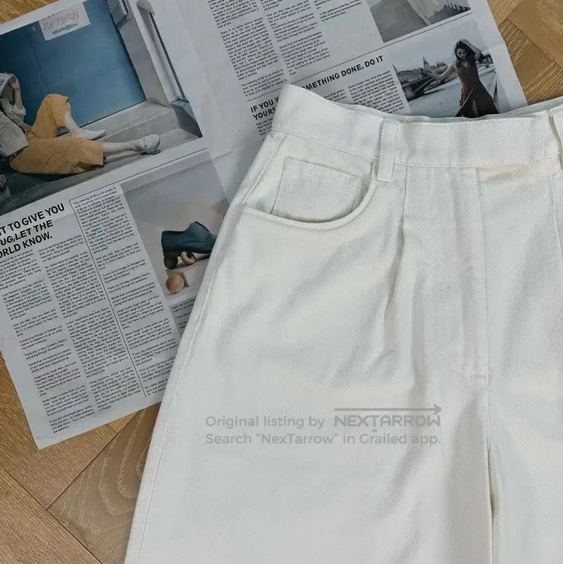 Fendi Fendi Women's White Shorts Size S . Size 23" - 2 Thumbnail