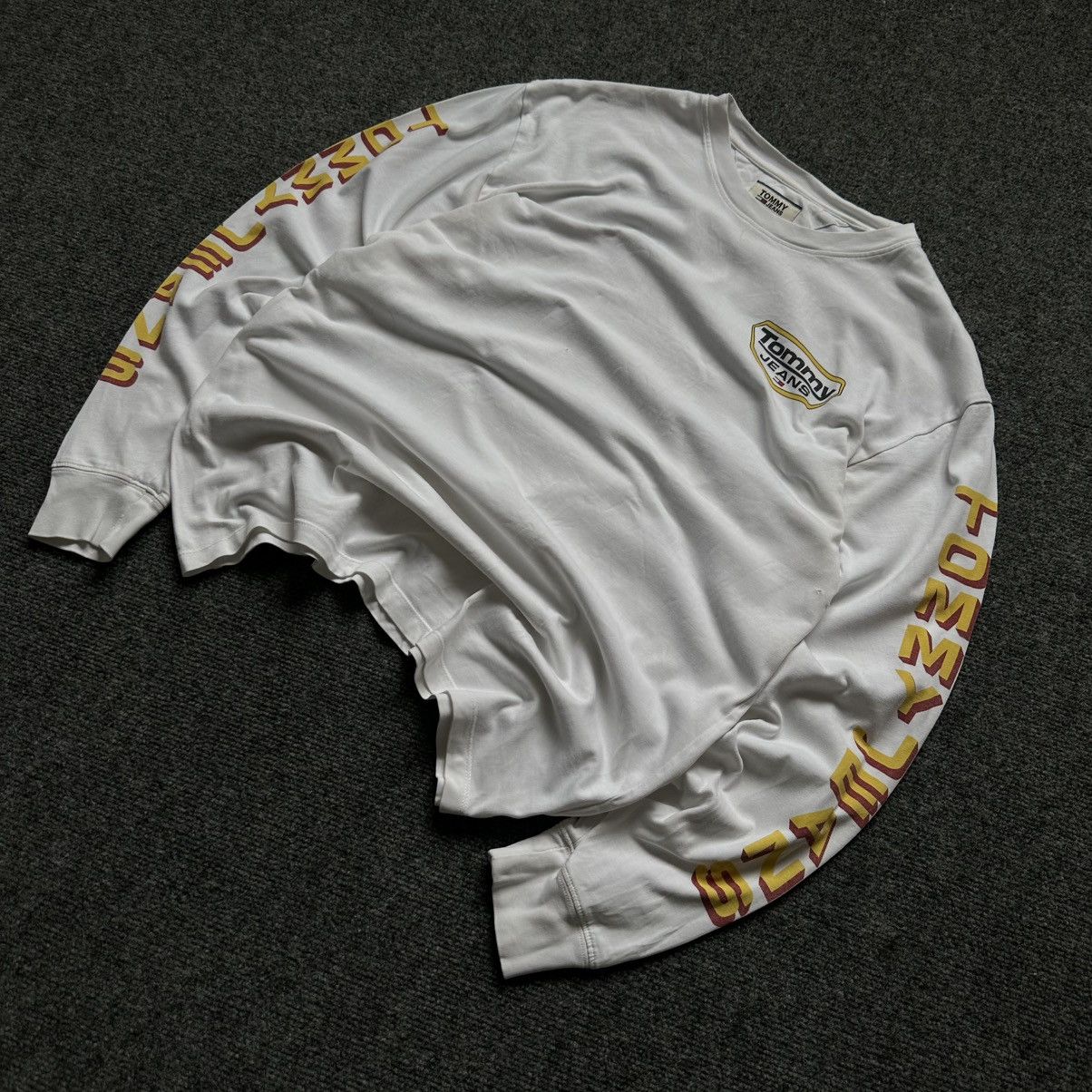 Tommy Jeans VTG Mans Tommy Jeans Size M Y2K Long-sleeve T-shirts Cotton Size US M / EU 48-50 / 2 - 1 Thumbnail