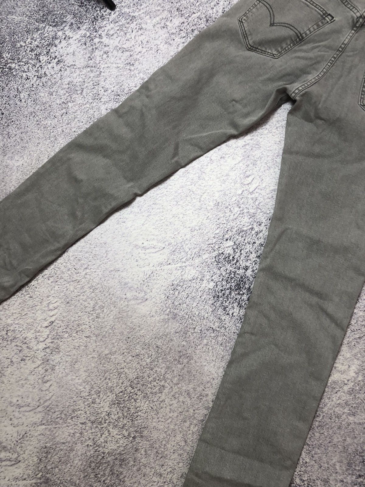 Levi's × Vintage Men’s casual pants Levi’s 511 Size US 31 - 10 Thumbnail
