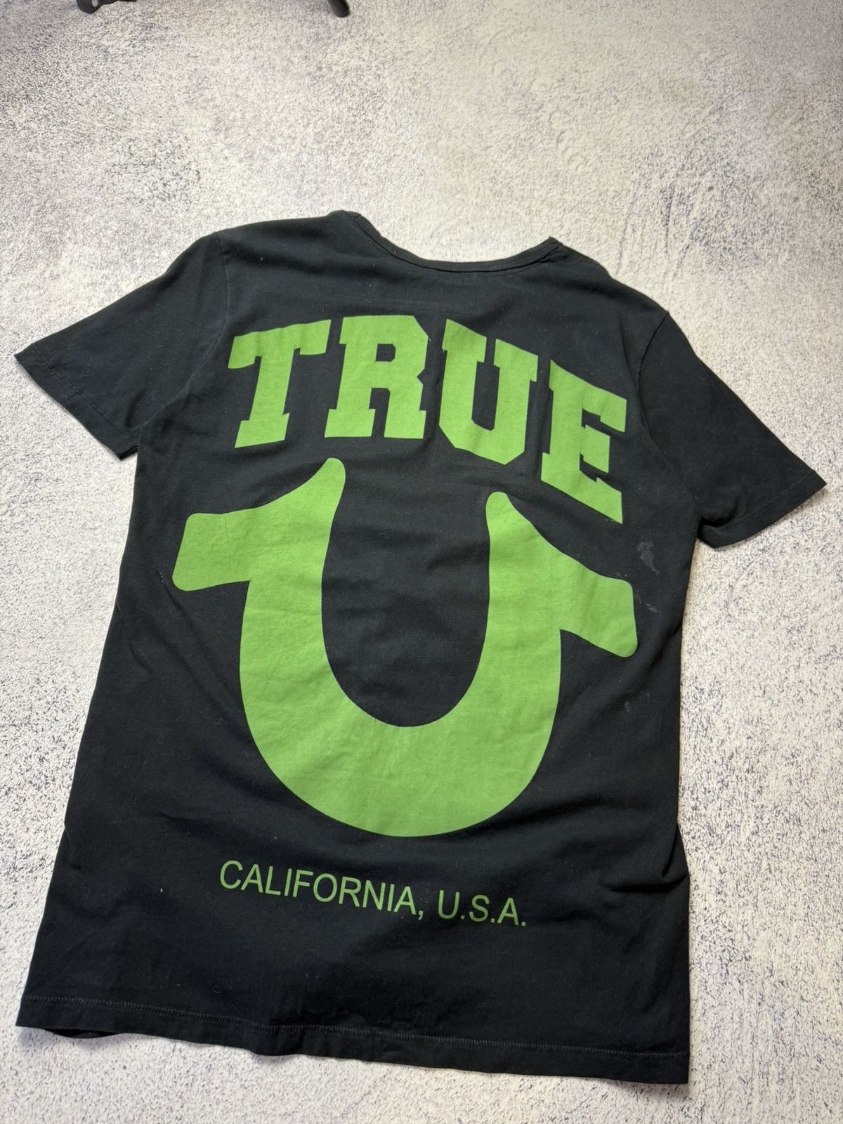 True Religion Vintage True Religion T Shirt Big Logo USA Size US S / EU 44-46 / 1 - 21 Thumbnail