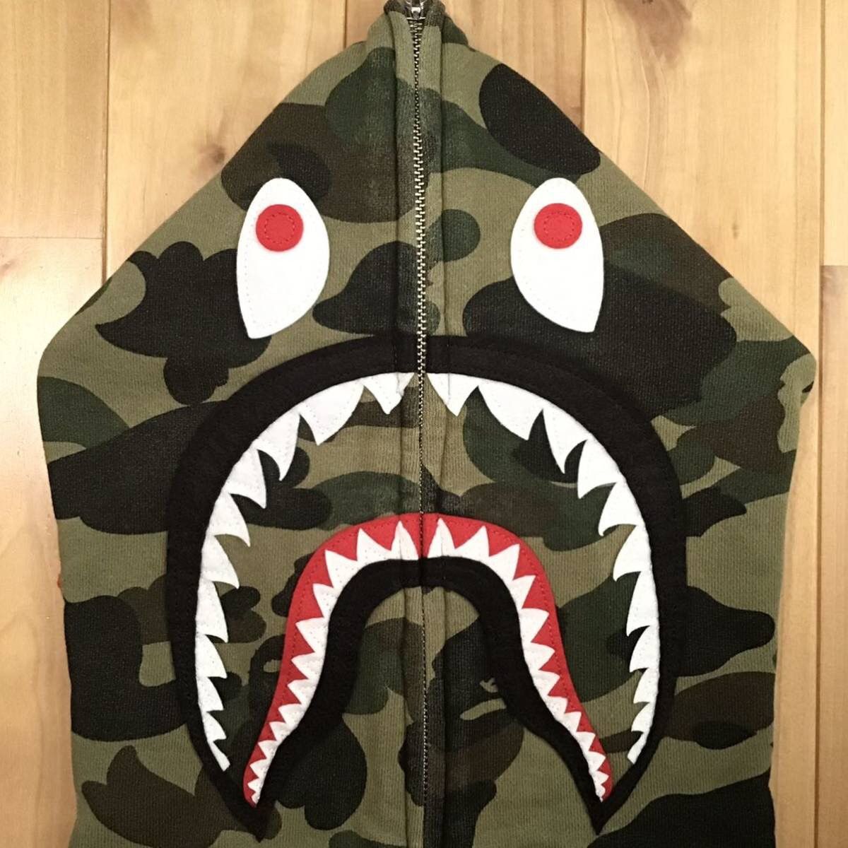 Bape BAPE 1st camo green shark full zip hoodie a bathing ape Size US M / EU 48-50 / 2 - 3 Thumbnail