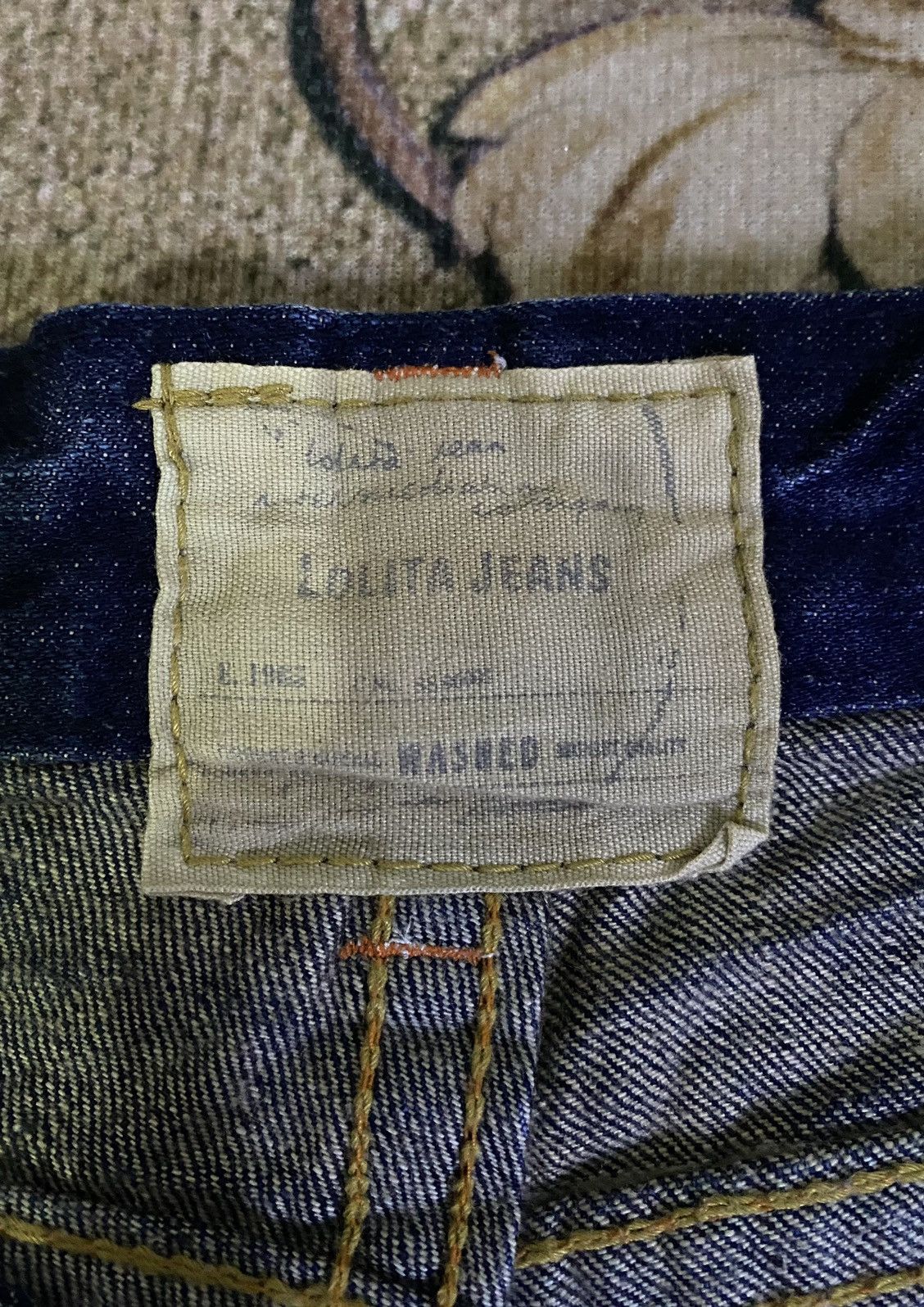 If Six Was Nine Vintage Yoshitomo Nara Lolita Distressed Denim Size US 32 / EU 48 - 14 Thumbnail