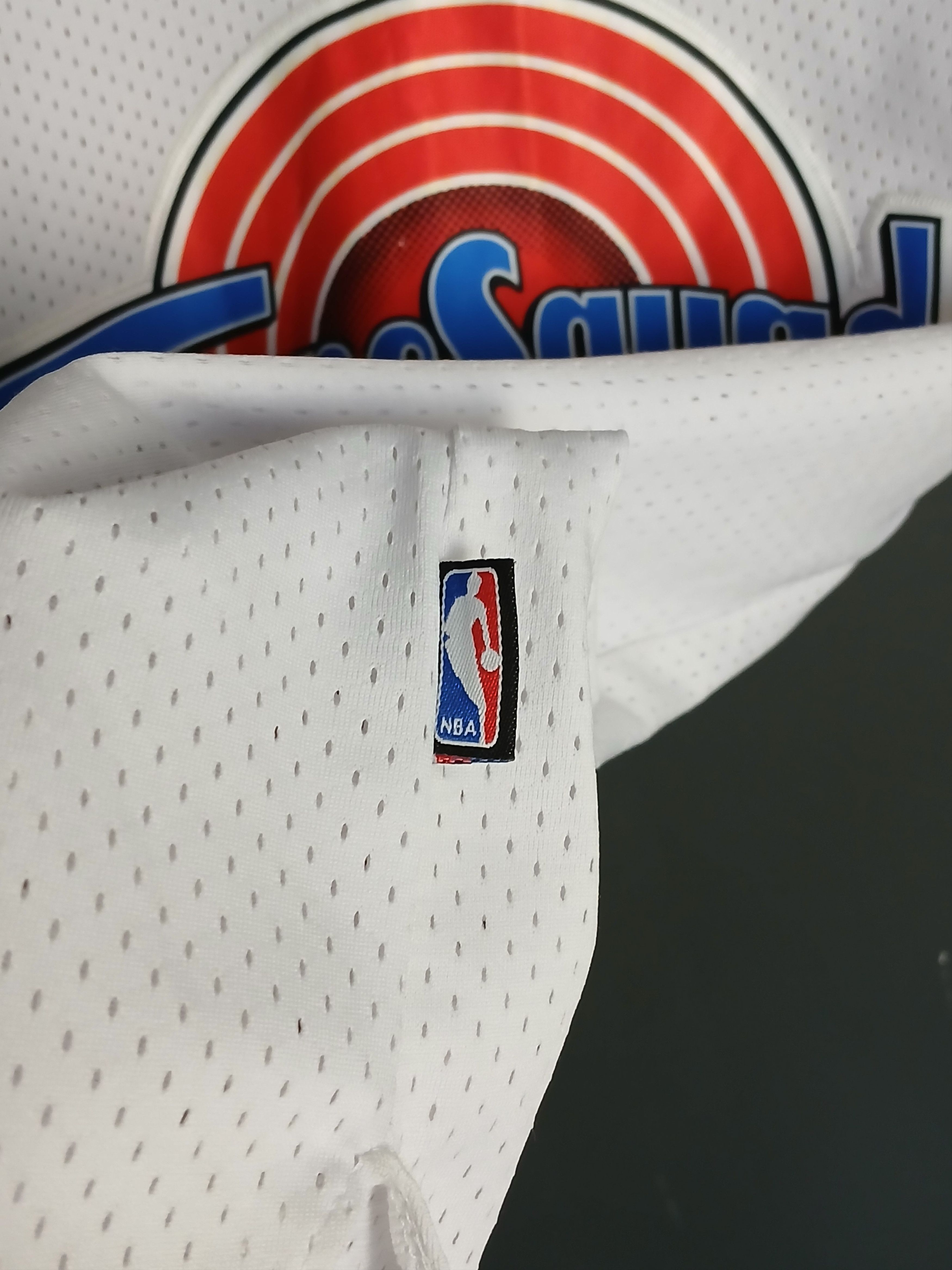 Cartoon Network Space Jam Michael Jordan Basketball Jersey Size US L / EU 52-54 / 3 - 8 Thumbnail
