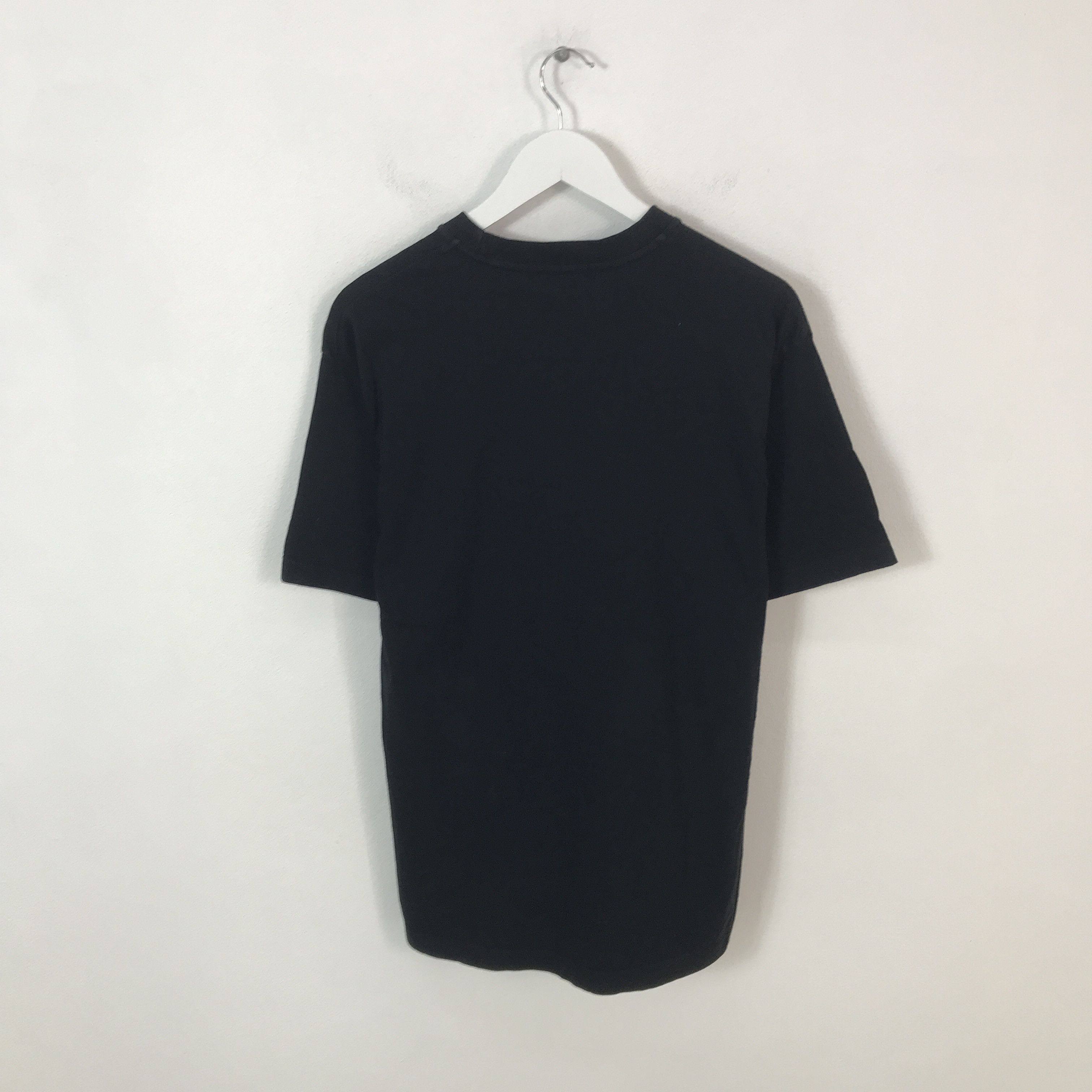 Gianni Valentino Vintage Gianni Valentino Embroidery Logo t-shirt Size US L / EU 52-54 / 3 - 3 Thumbnail