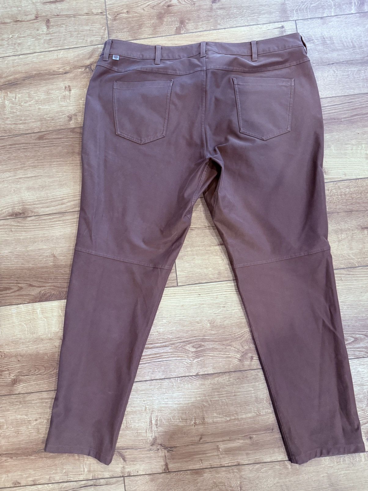 Lululemon Lululemon brown pants Size US 40 / EU 56 - 3 Thumbnail