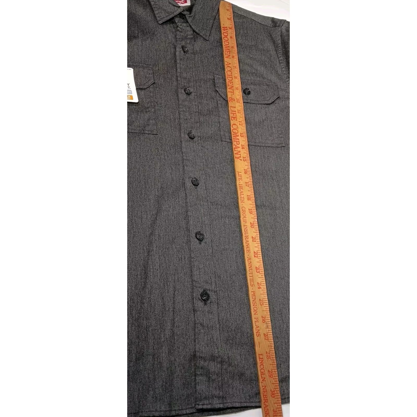 Wrangler VINTAGE Wrangler Work Shirt Men Medium Gray Long Sleeve Button-Up Collared Casual Fall Winter Size US M / EU 48-50 / 2 - 4 Thumbnail