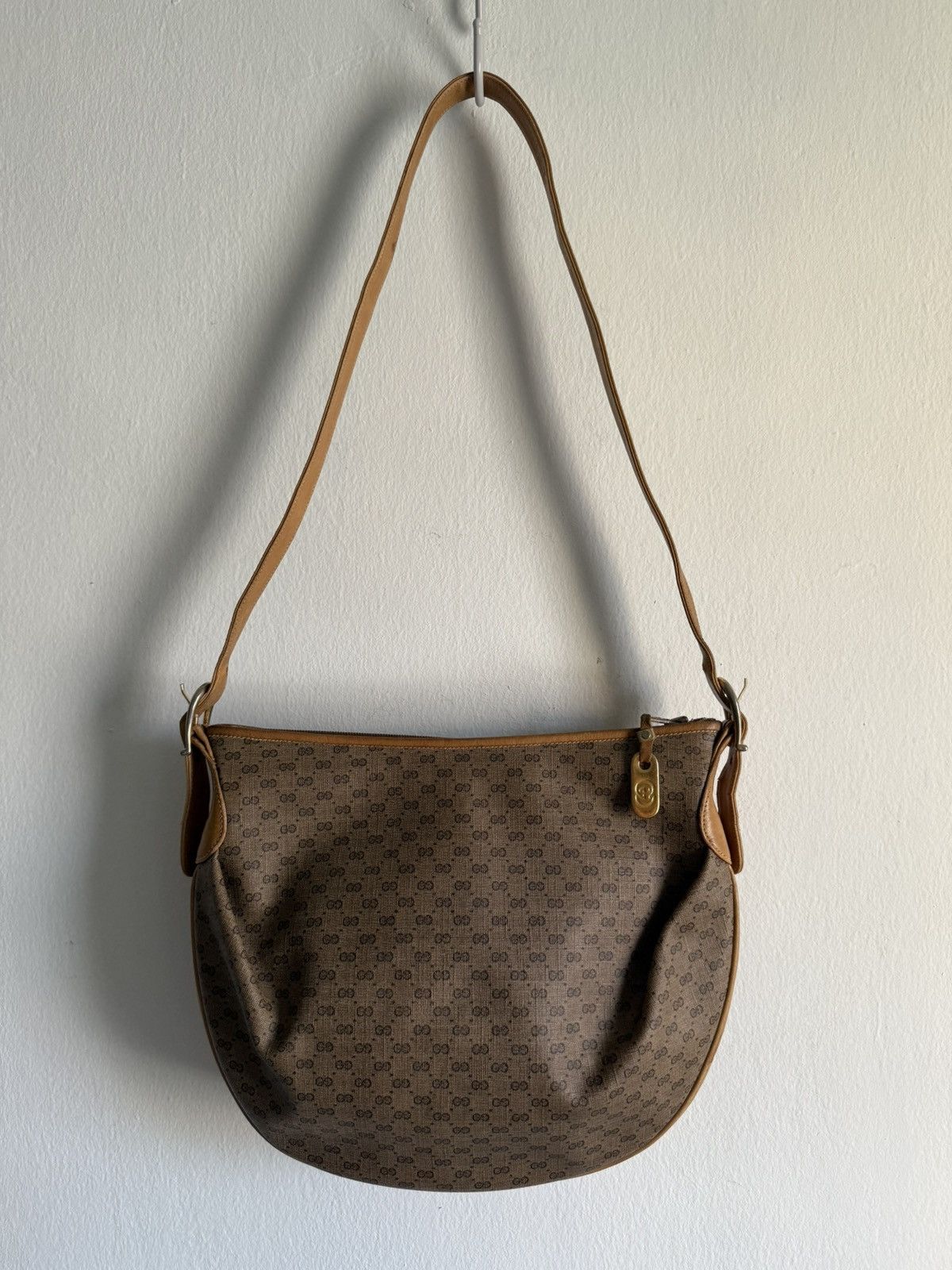 Gucci Vintage 90s Gucci Micro GG Supreme shoulder bag in beige PVC Size ONE SIZE - 2 Thumbnail