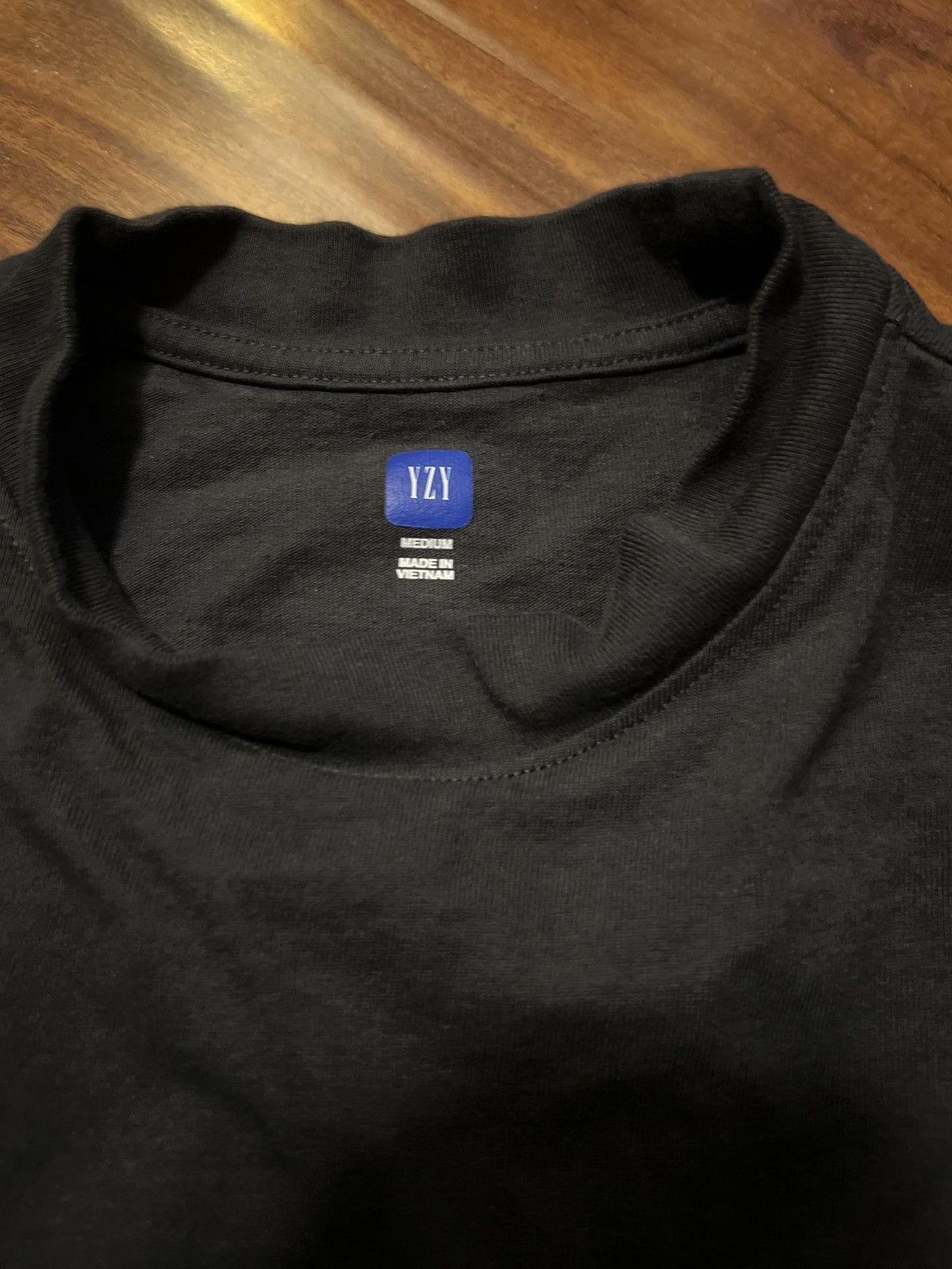 Balenciaga × Gap × Kanye West Yeezygap Long Sleeve Tee Size US M / EU 48-50 / 2 - 4 Thumbnail