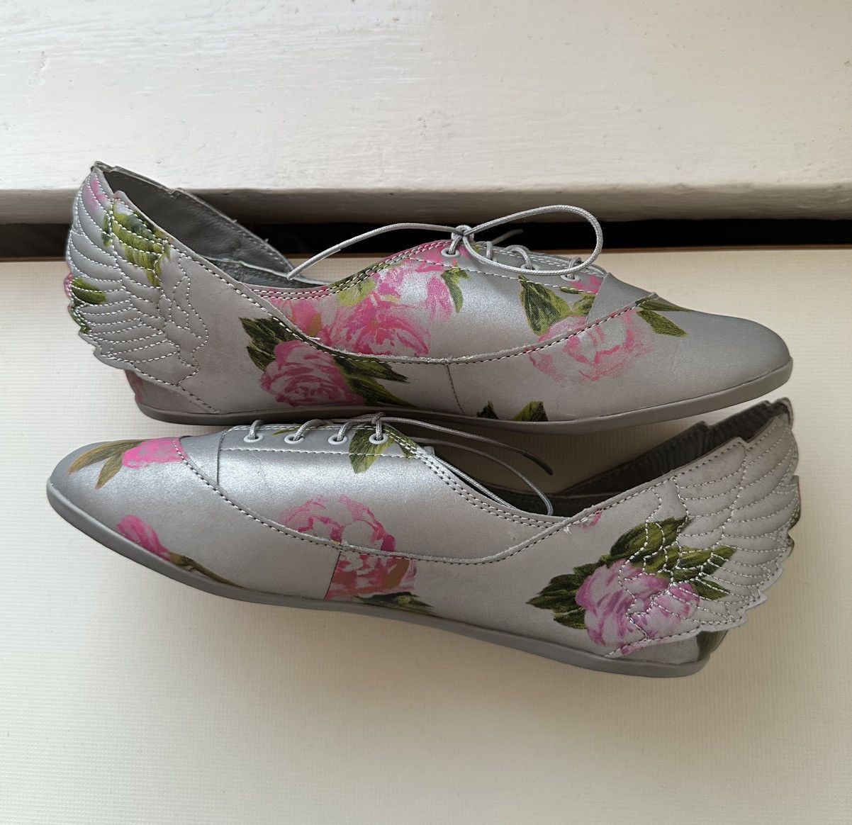 Adidas × Jeremy Scott Adidas Jeremy Scott Wings ballet flats reflective floral Size US 7 / IT 37 - 6 Thumbnail
