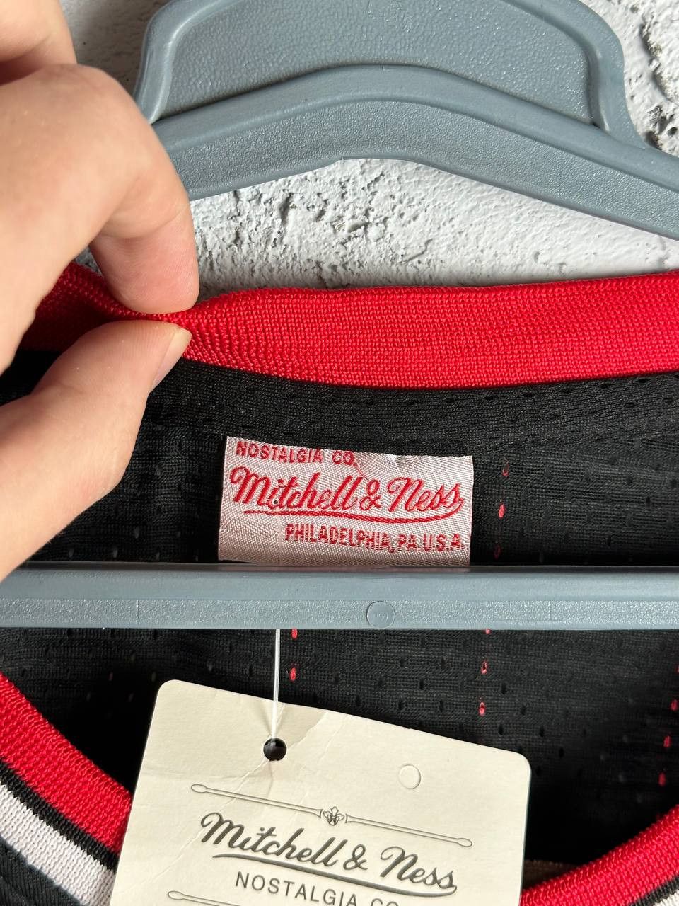 Mitchell & Ness × NBA Authentic Micheal Jordan Jersey Bulls 95-96 Mitchell&ness Size US M / EU 48-50 / 2 - 7 Thumbnail