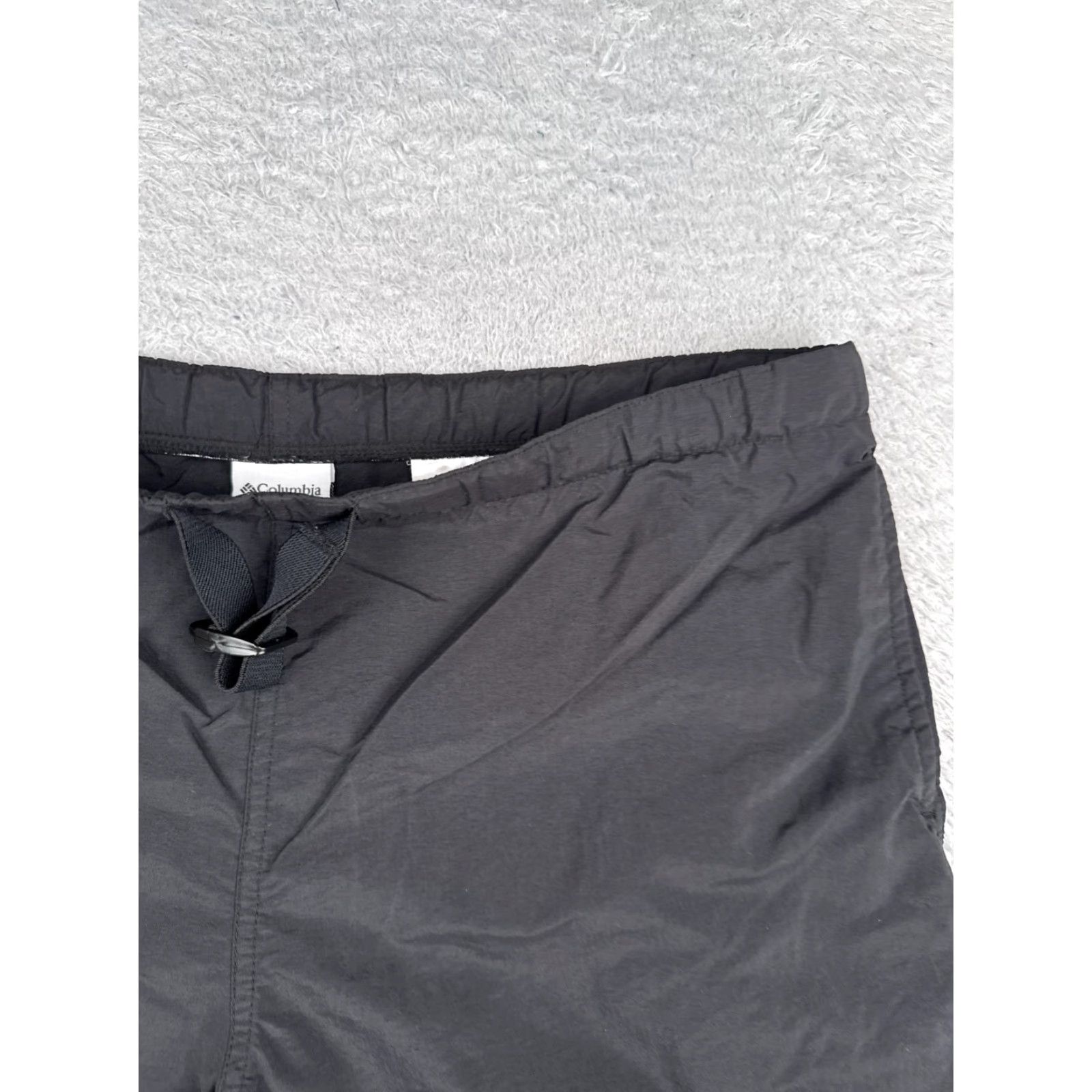Vintage COLUMBIA Women's Hiking Shorts Large Black 100% Nylon Sweat Belted 6in Inseam Outdoor Size 36" / US 14 / IT 50 - 5 Thumbnail