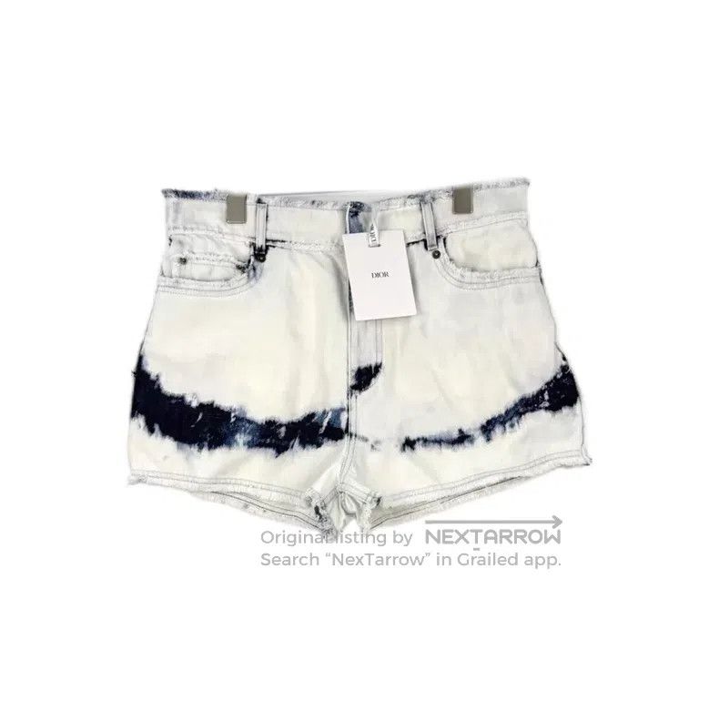 Dior Dior Beige fur-edged denim shorts Size 27" / US 4 / IT 40 - 1 Thumbnail