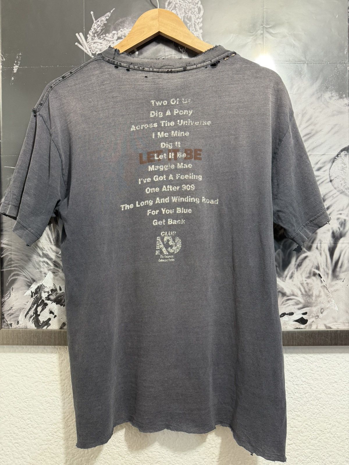 Band Tees THE BEATLES LET IT BE VINTAGE SHIRT 1998 THRASHED Size US M / EU 48-50 / 2 - 5 Thumbnail