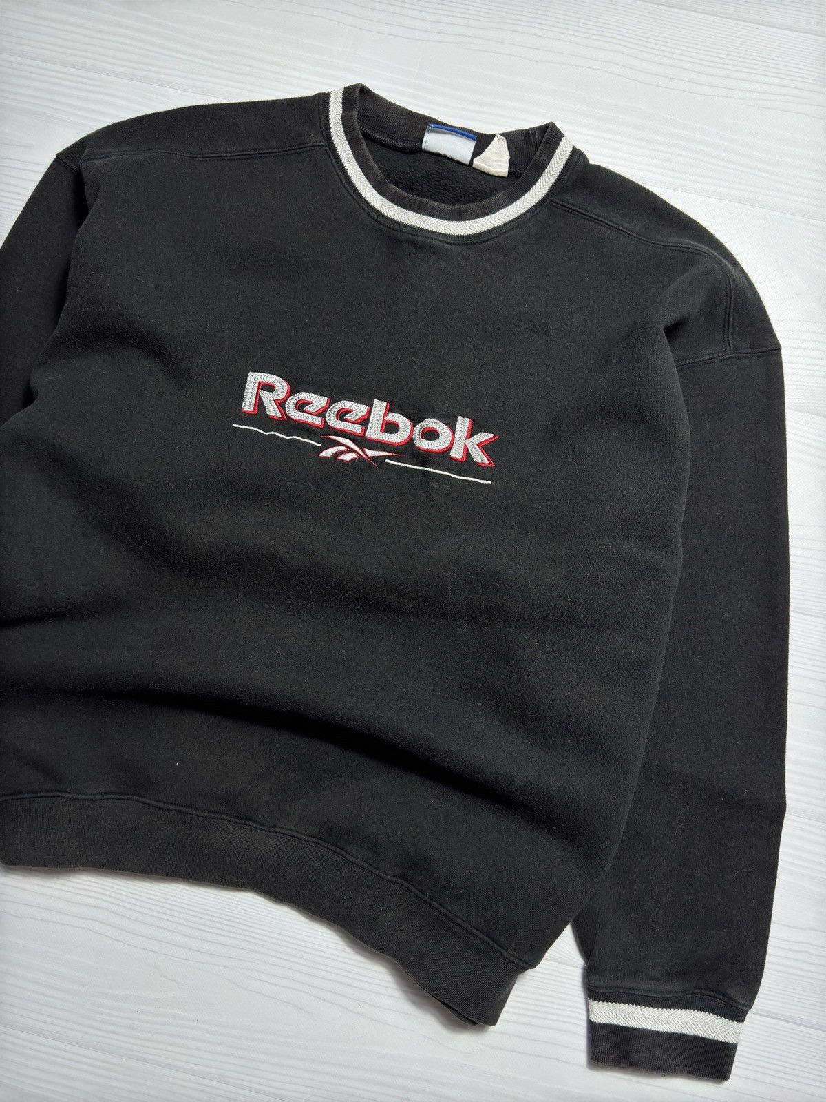 Reebok × Vintage Vintage Y2K Reebok Athletic DEPT Embroidered logo sweatshirt Size US XL / EU 56 / 4 - 2 Thumbnail