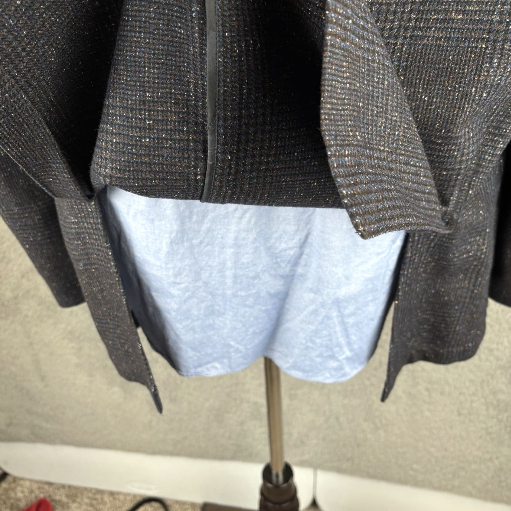 Vintage Q by Flynt Men Sport Coat Single-Breasted 2-Button Tweed Silk Wool Charcoal Glen Plaid 48R Jacket Regular Fit Notch Lapel Vintage? No (adjusted) Size US M / EU 48-50 / 2 - 7 Thumbnail