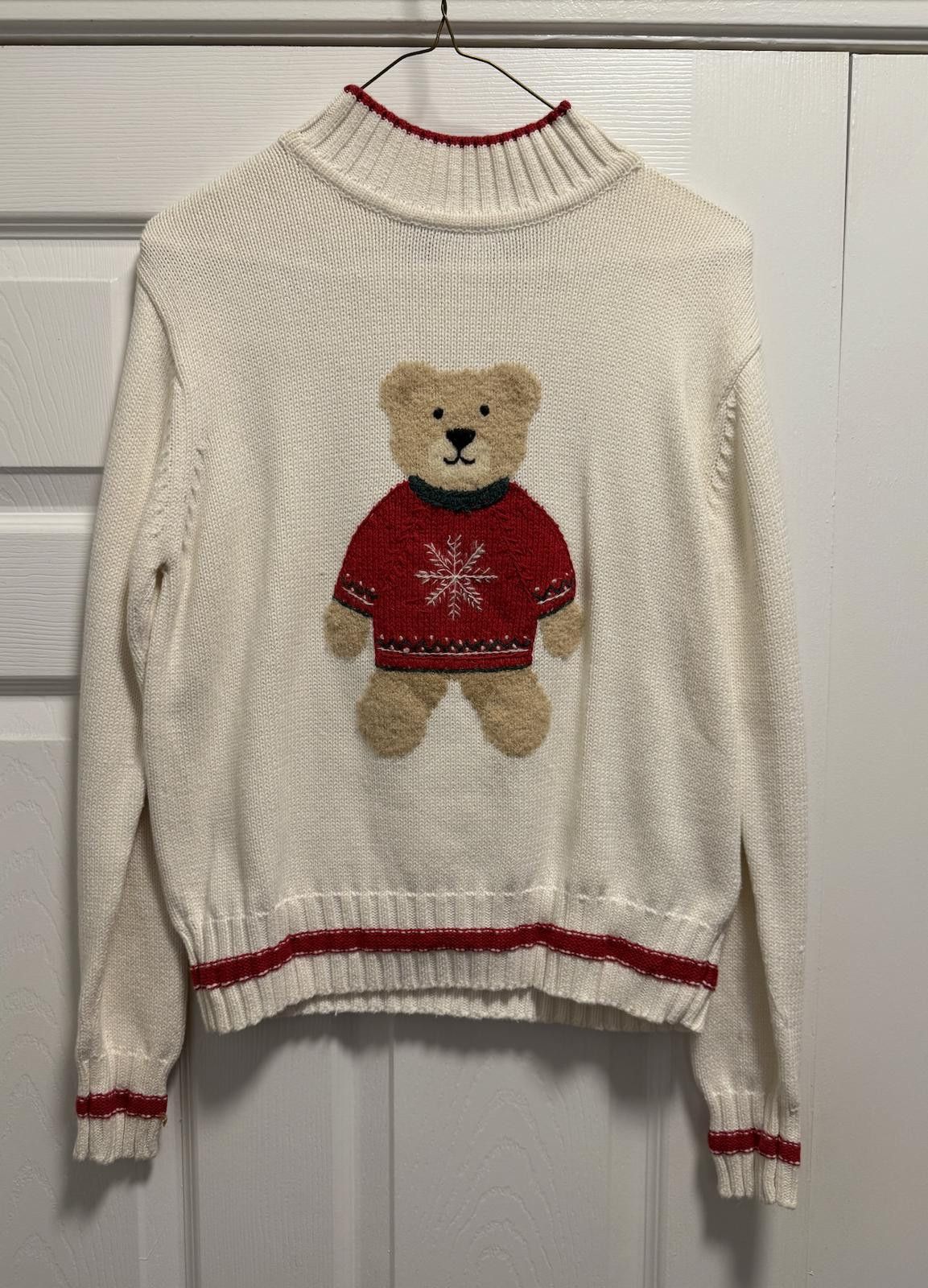 Designer Cozy Liz Claiborne Holiday Sweater with Bear Design - Size S Size S / US 4 / IT 40 - 1 Thumbnail
