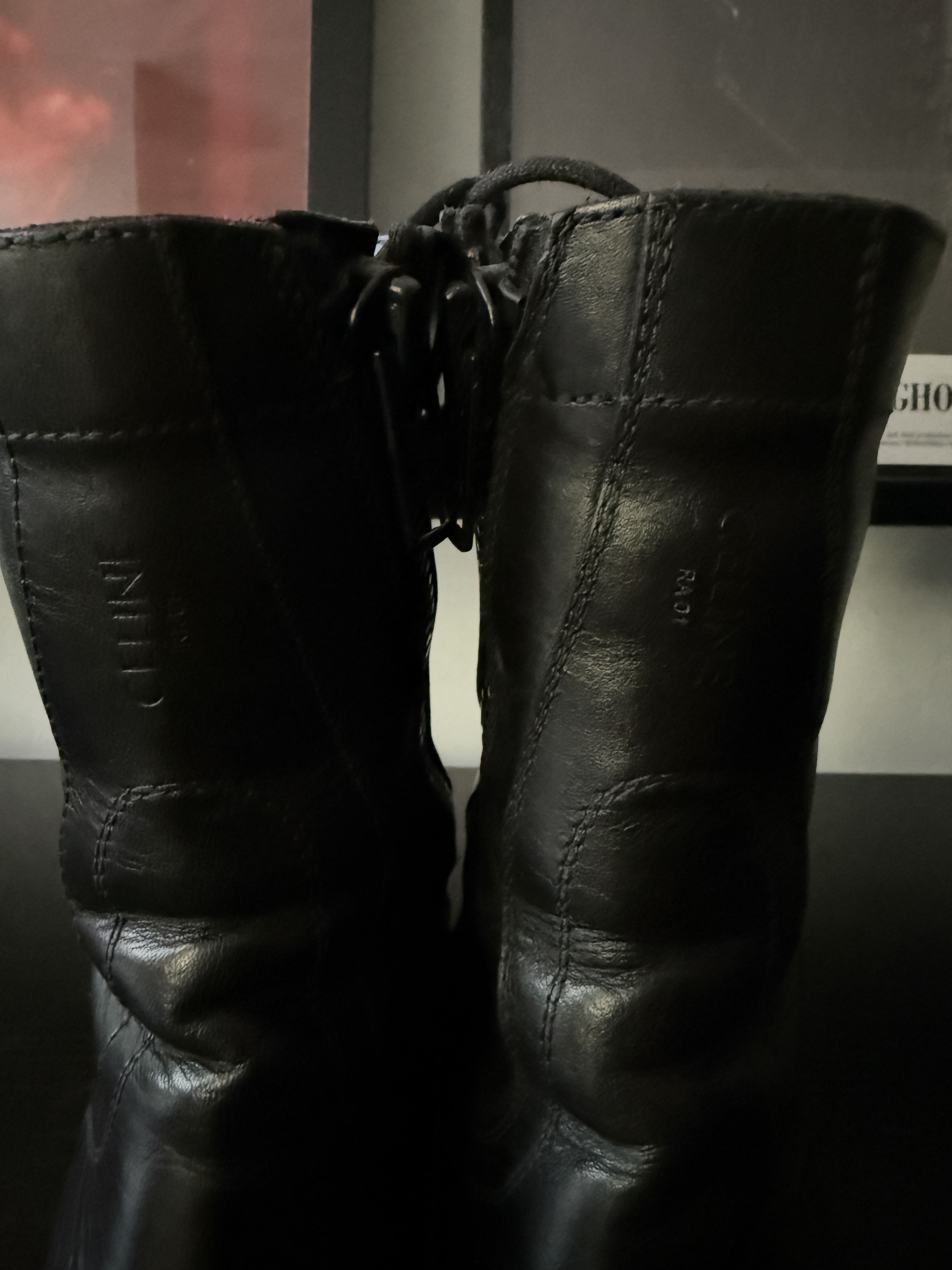 Celine *Final Drop* FW19 Ranger Combat Boots (EU40/US 7) Size US 7 / EU 40 - 8 Thumbnail