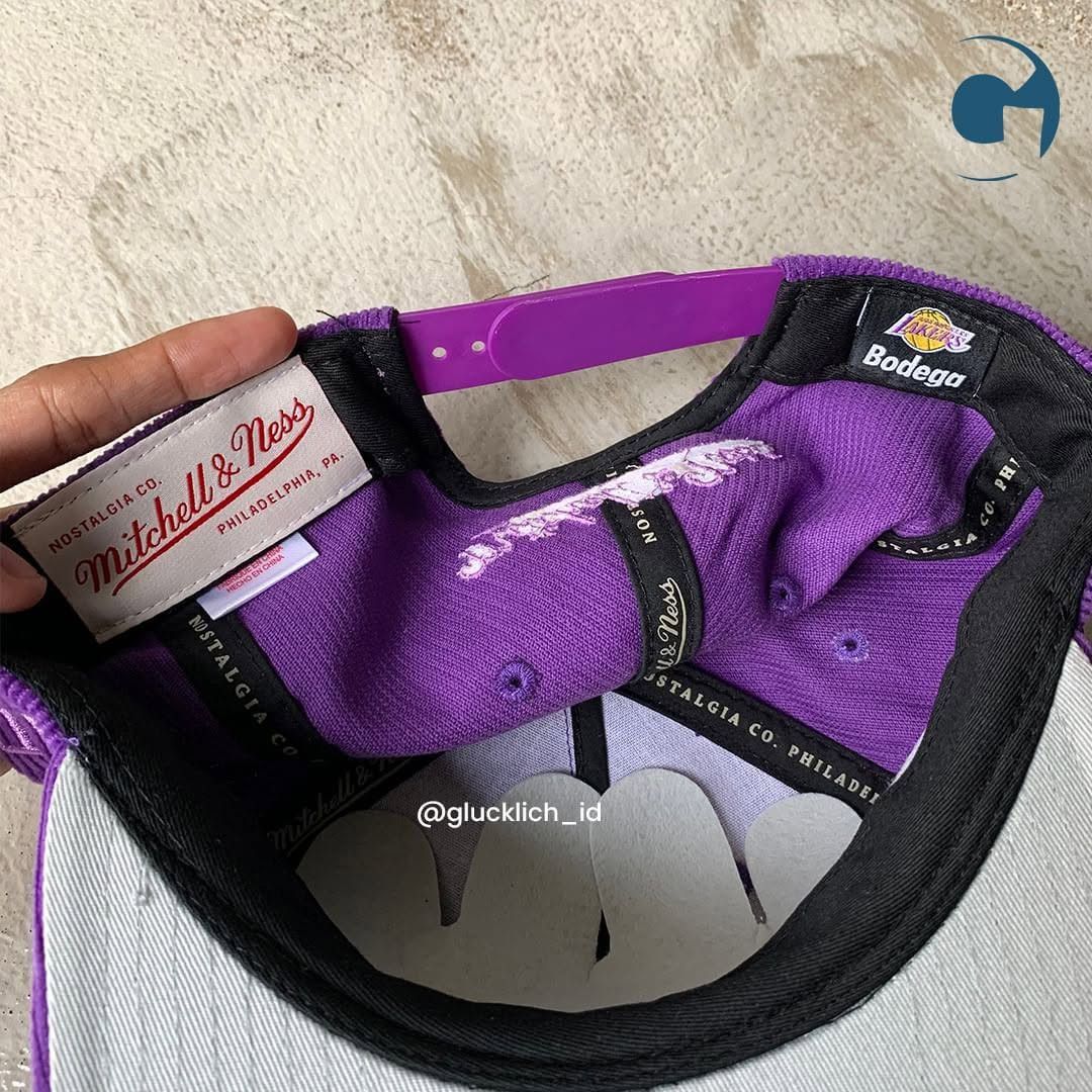 Mitchell & Ness Mitchell & Ness, Towns X Bodega Snapback Los Angeles Lakers Size ONE SIZE - 6 Thumbnail