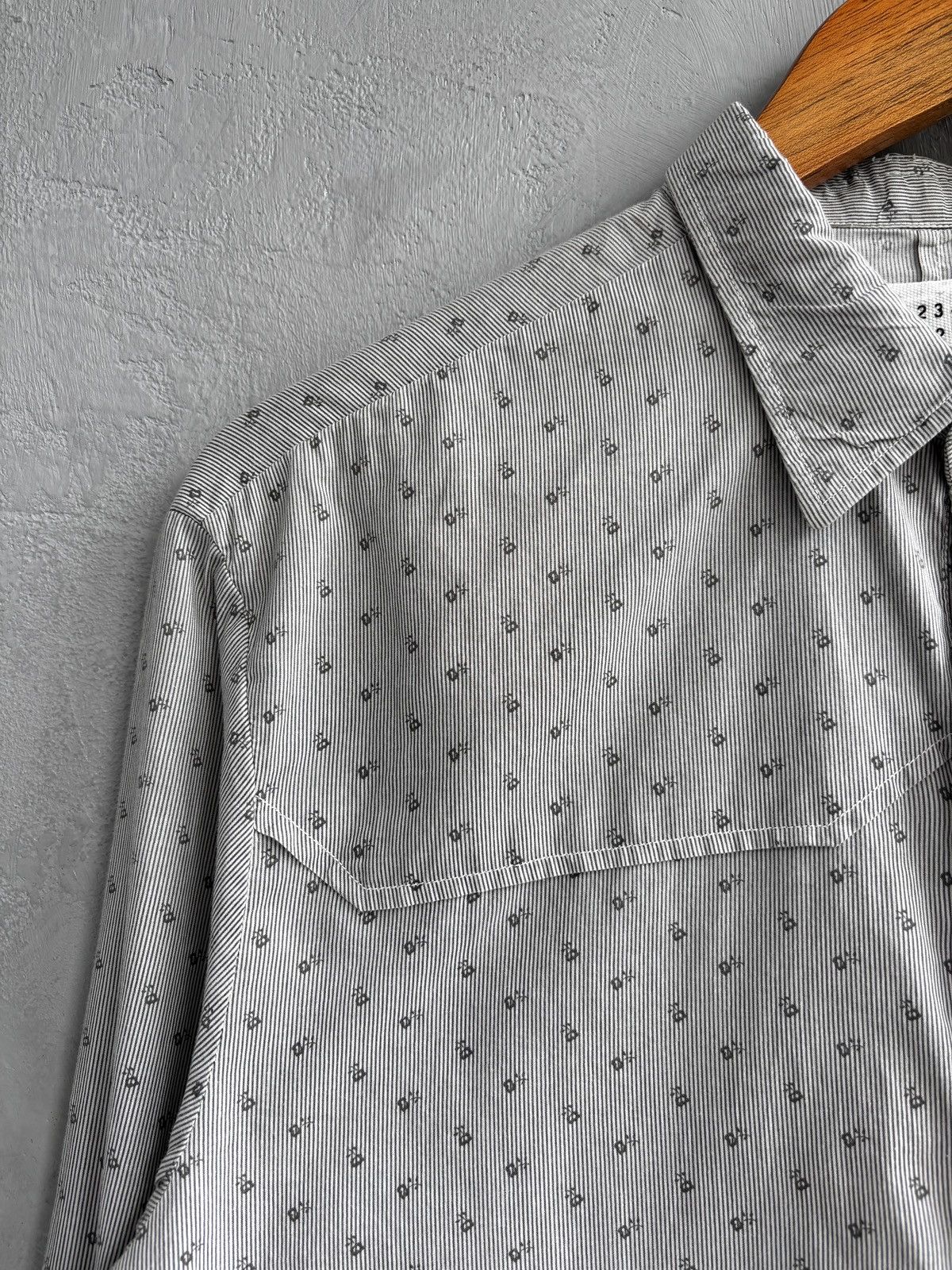 Maison Margiela Maison Martin Margiela SS2006 roses embroidery shirt Size US M / EU 48-50 / 2 - 11 Thumbnail