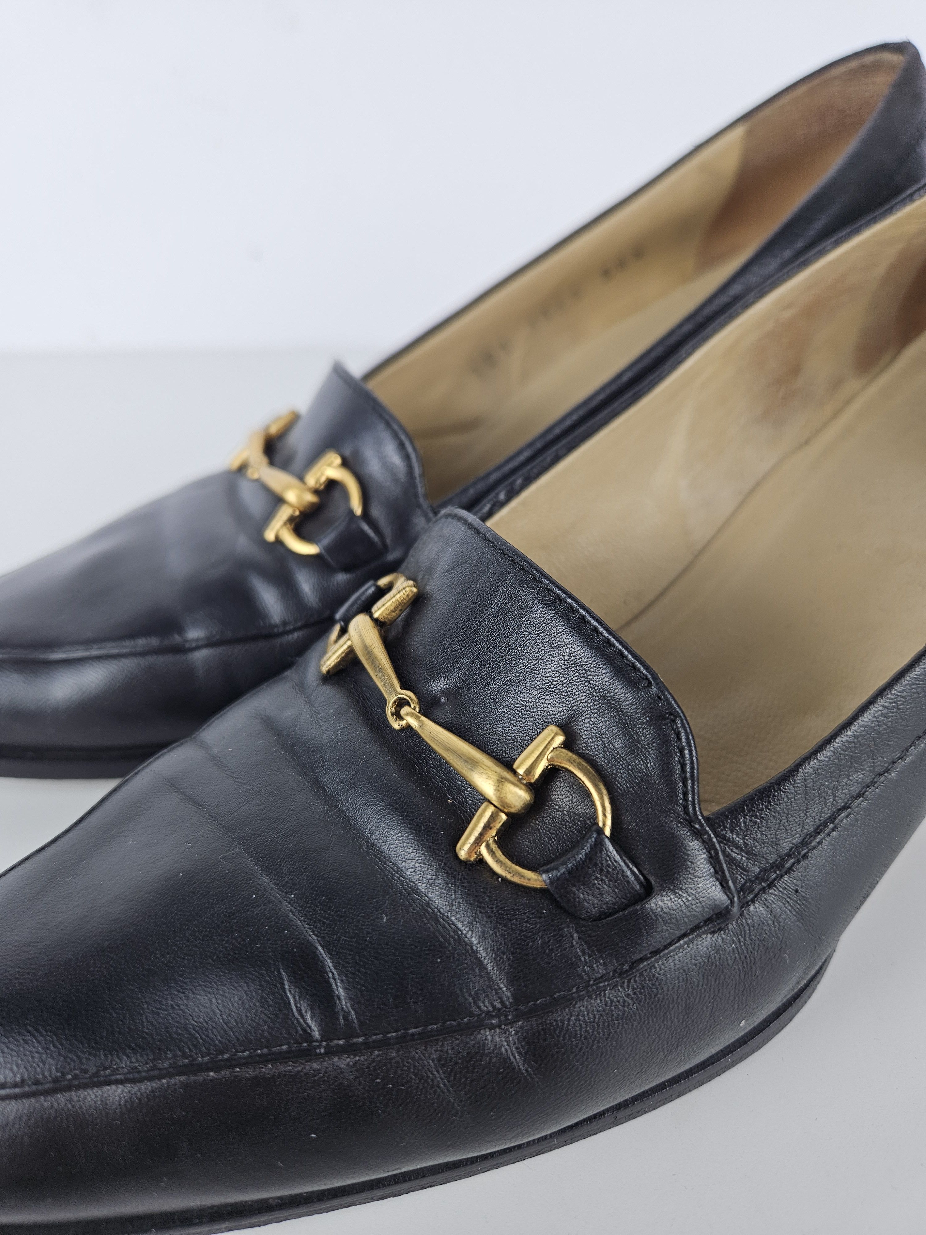 Gucci Vintage Gucci almond toe horsebit leather heels Size US 8.5 / IT 38.5 - 17 Thumbnail