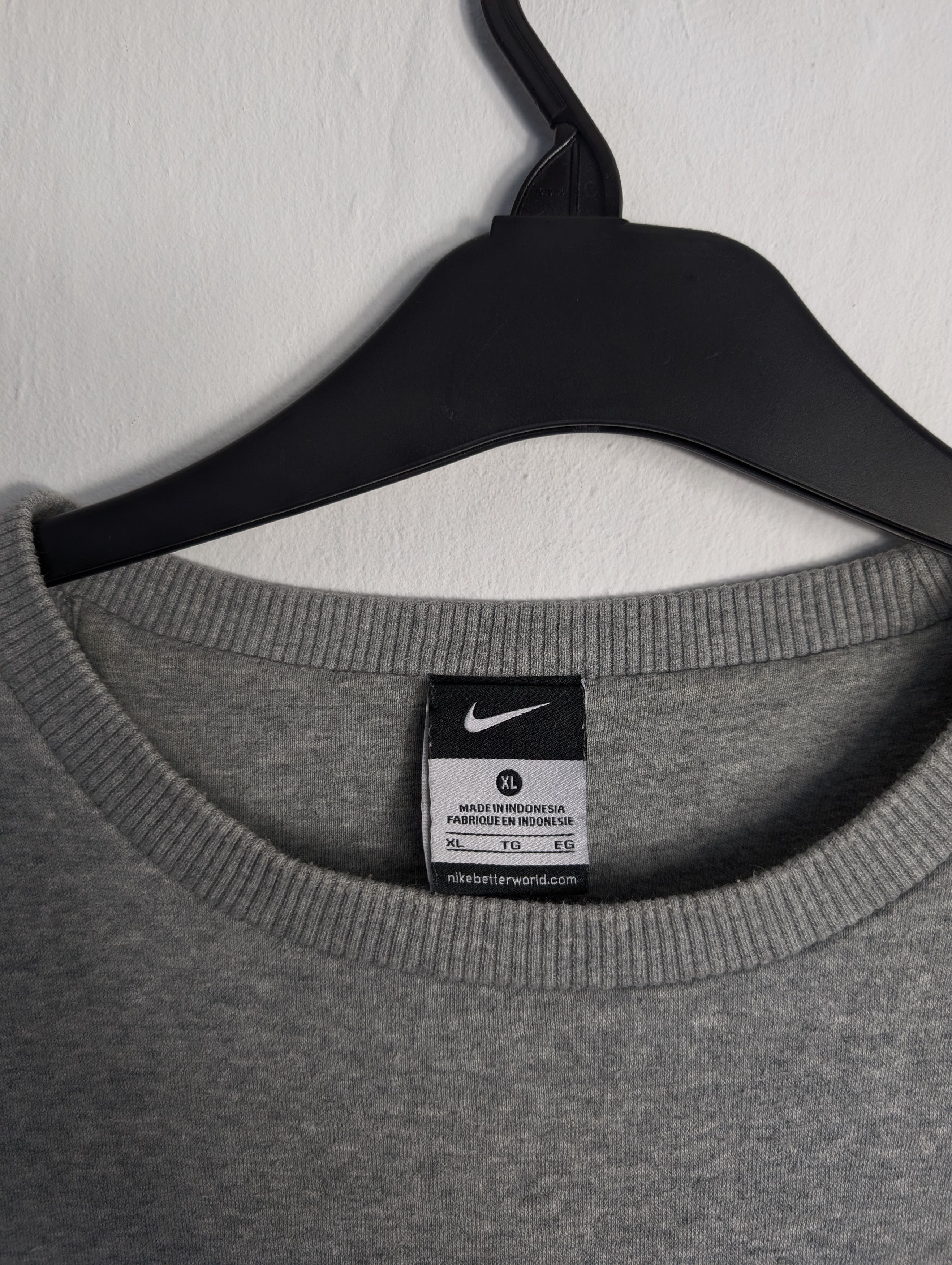 Nike × Vintage Nike 00s Crewneck Sweatshirt Nike Spell Out Size US XL / EU 56 / 4 - 3 Thumbnail