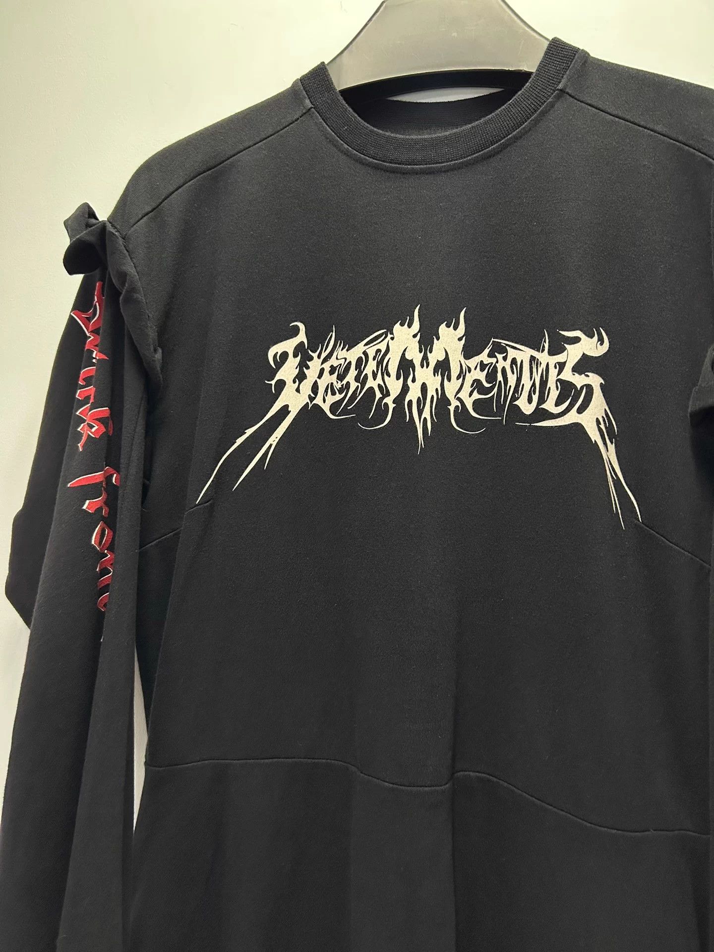 Vetements Vetements Back Pentagram Long Hoodie XS Women's Gothic Size XS / US 0-2 / IT 36-38 - 2 Thumbnail