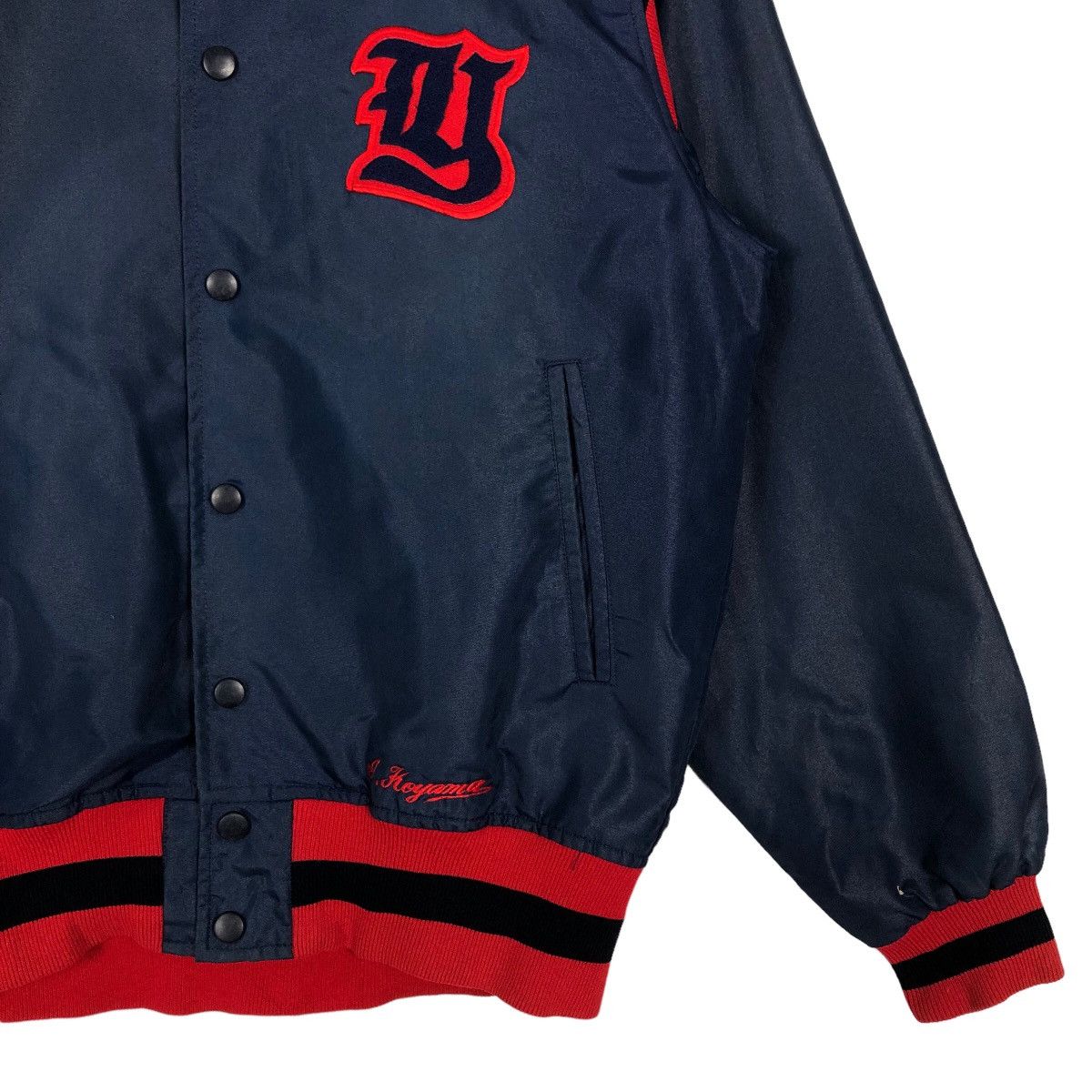 Japanese Brand 🔥Vintage Satin Bomber Jacket Descente Japan Made Big Logo Size US L / EU 52-54 / 3 - 4 Thumbnail