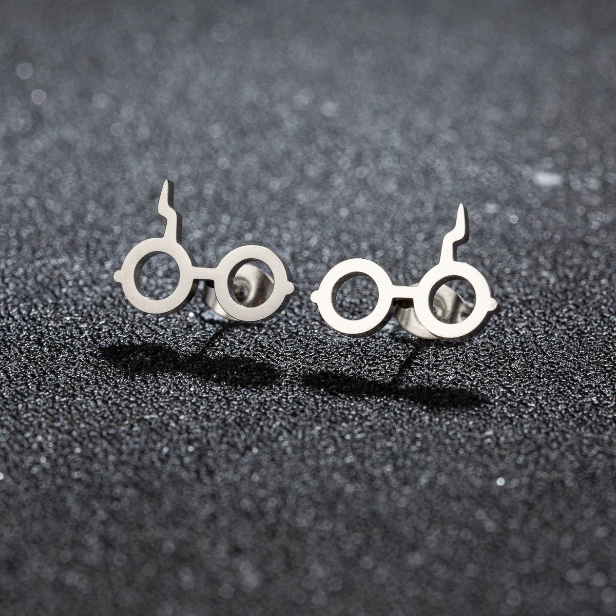Jewelry Mini Glasses Stud Earrings Charm Earring Gift Size ONE SIZE - 1 Thumbnail