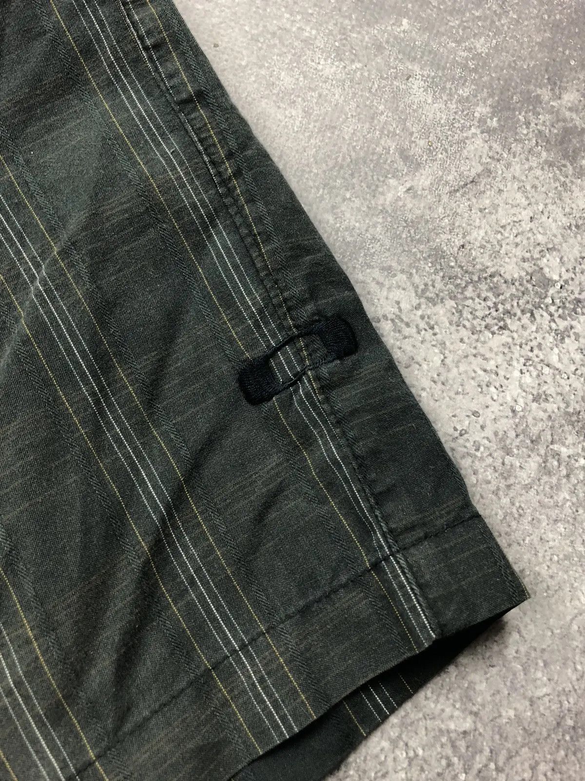 Oakley OAKLEY Vintage Checkered Mini Logo Swim Streetwear Shorts Size US 32 / EU 48 - 12 Thumbnail