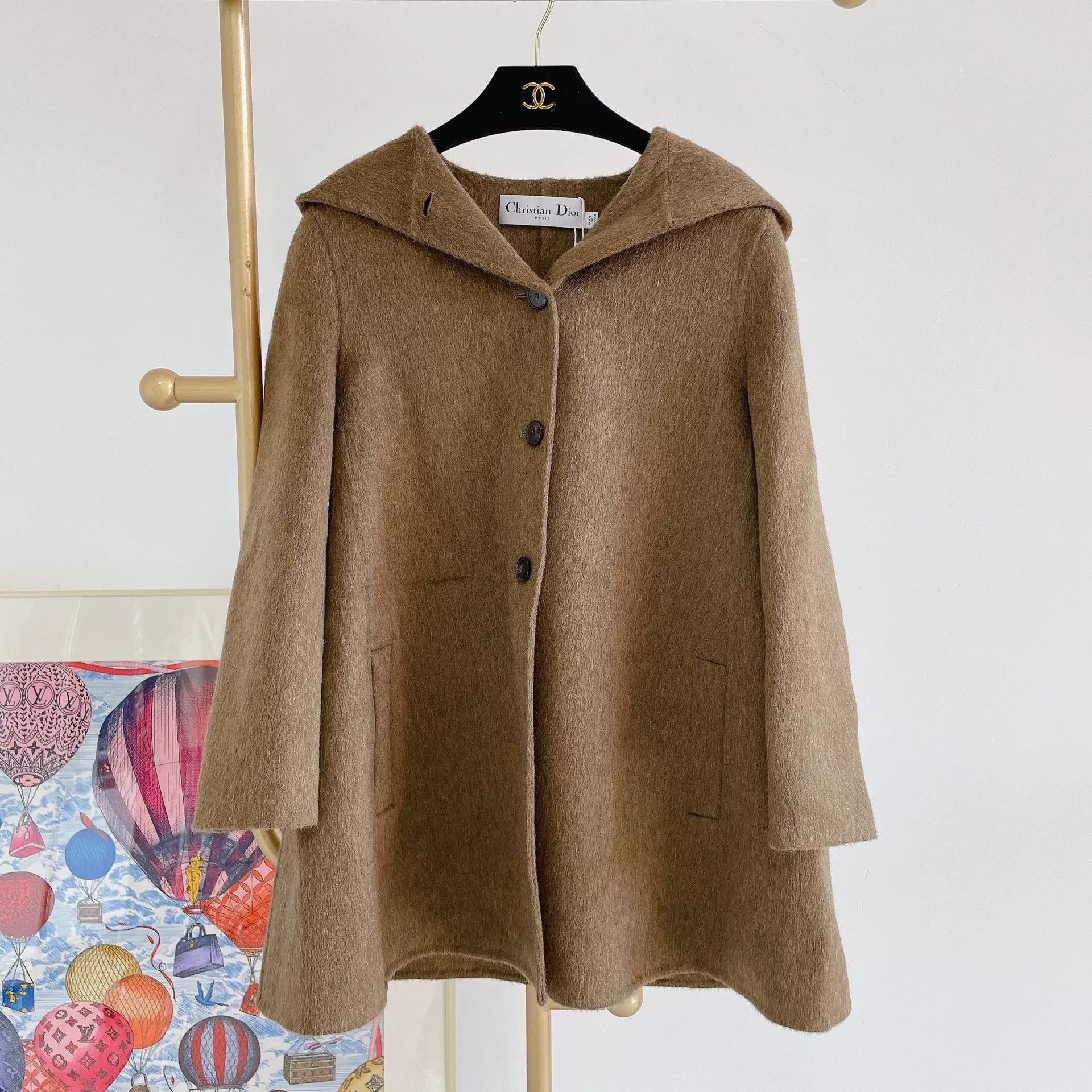 Dior christian dior beige wool coat size 34 Size US XS / EU 42 / 0 - 1 Thumbnail