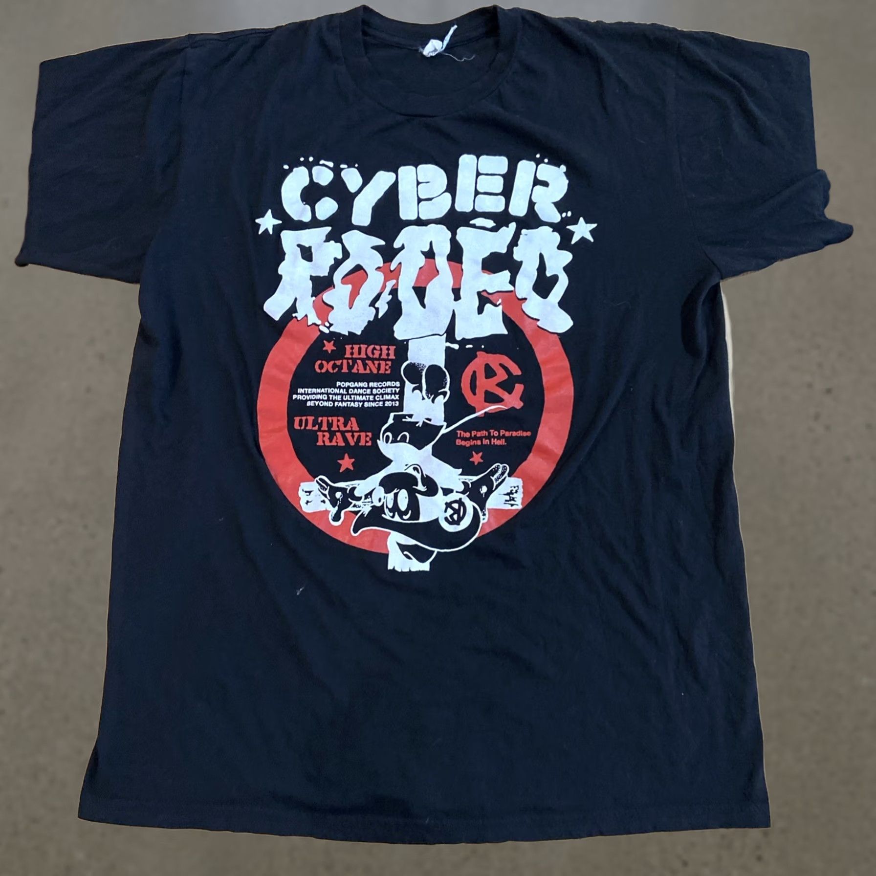 Vintage Zella Cyber Rodeo Underground Rave EDM T-Shirt Large Men’s Black Cotton Blend Graphic Print Crew Neck Short Sleeve 2020-2029 Tesla Logo Vintage No Size US L / EU 52-54 / 3 - 1 Thumbnail