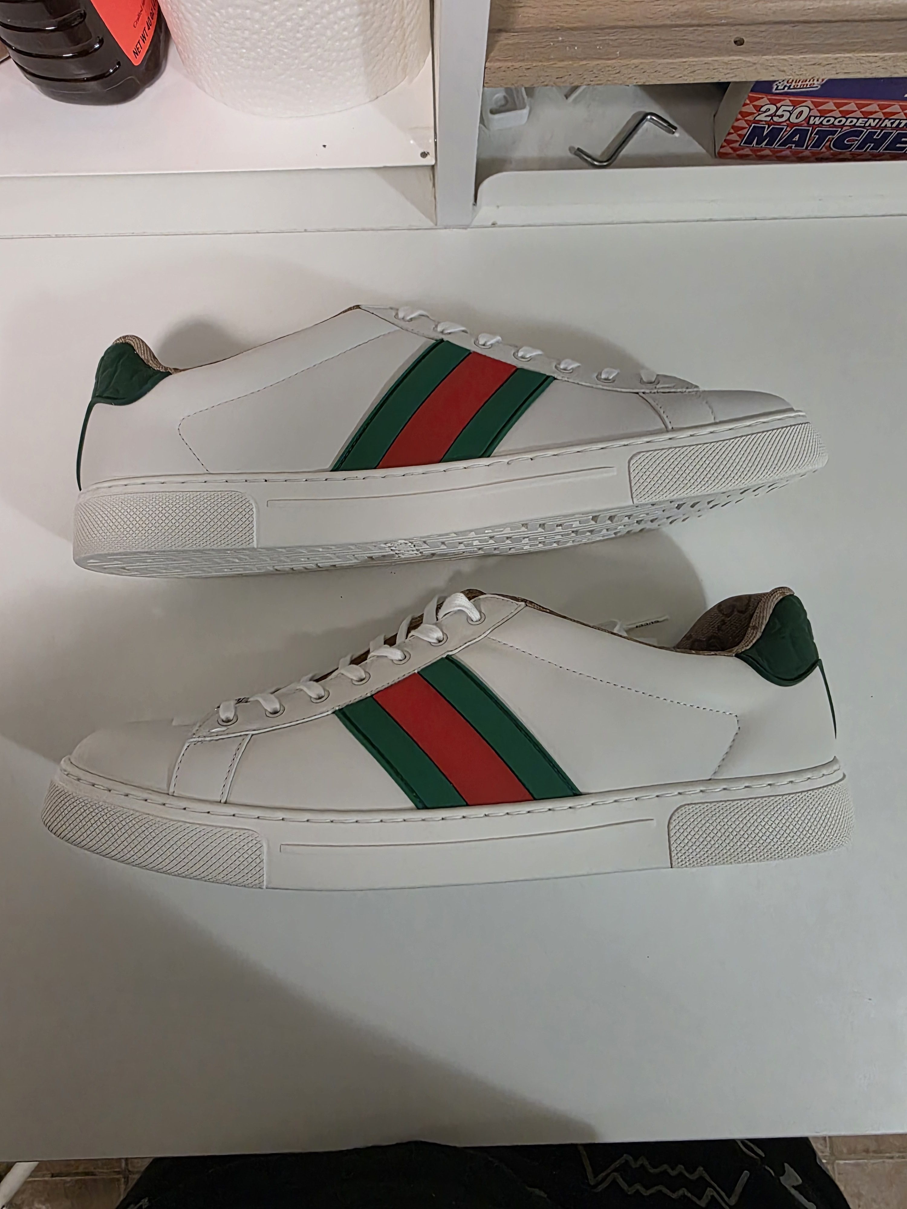 Gucci Gucci Ace Luxury Web Logo Size US 14 / EU 47 - 1 Thumbnail