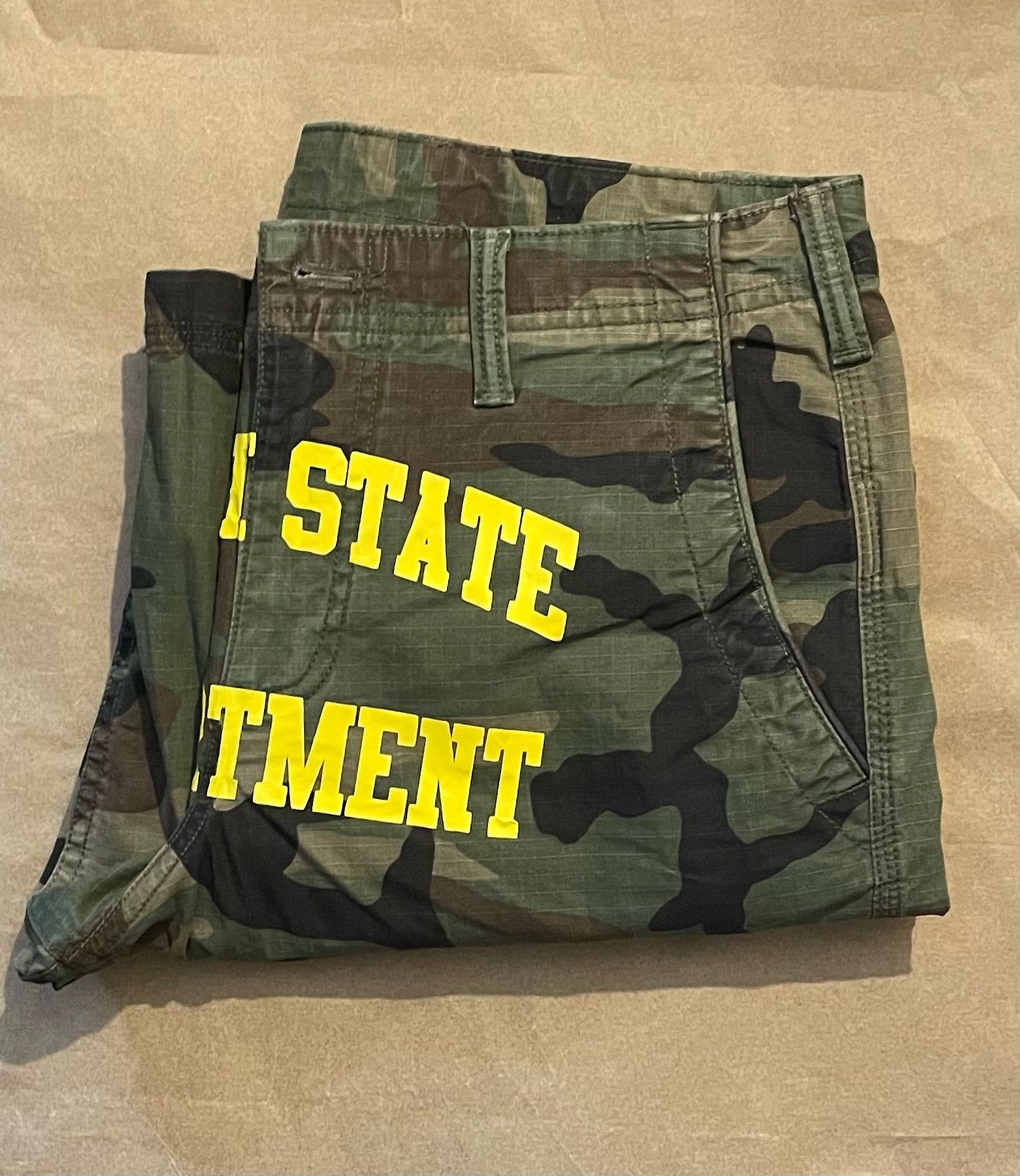 Other Ovelli Cargo Shorts Size US 33 - 2 Thumbnail