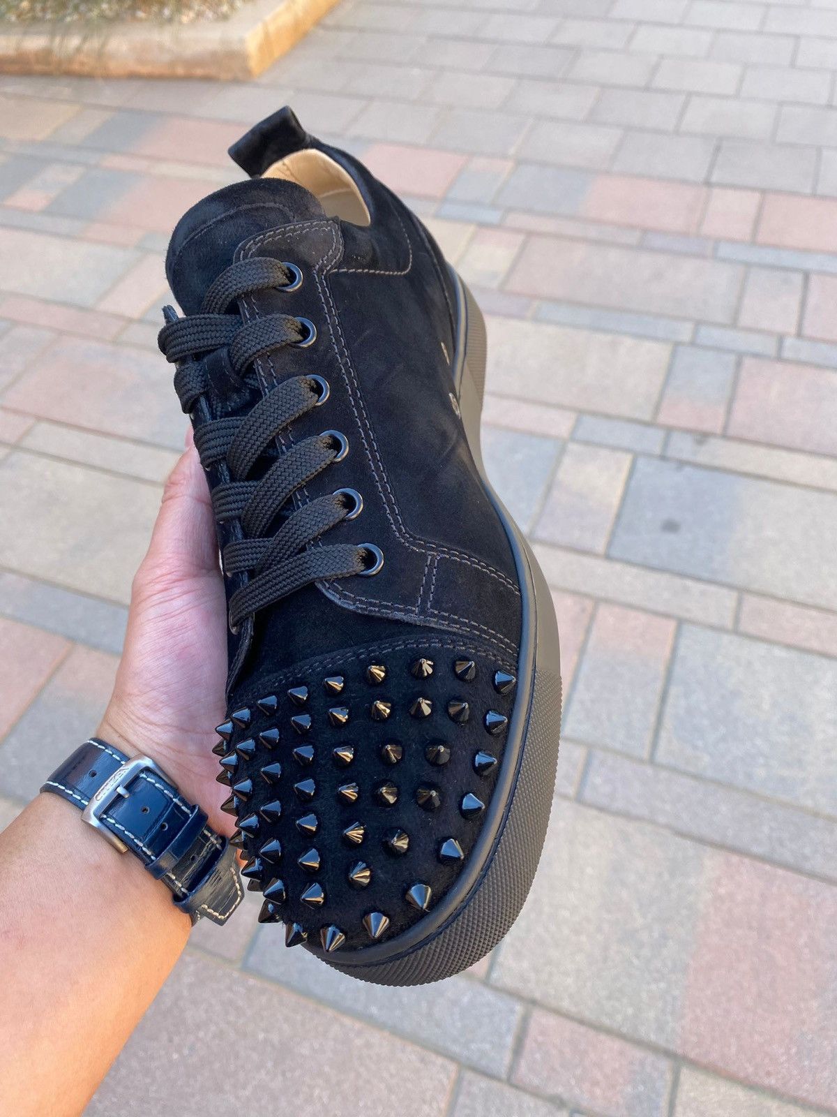 Christian Louboutin oc11z0625 Louis Junior Spikes Flat in Black Size US 11.5 / EU 44-45 - 8 Thumbnail