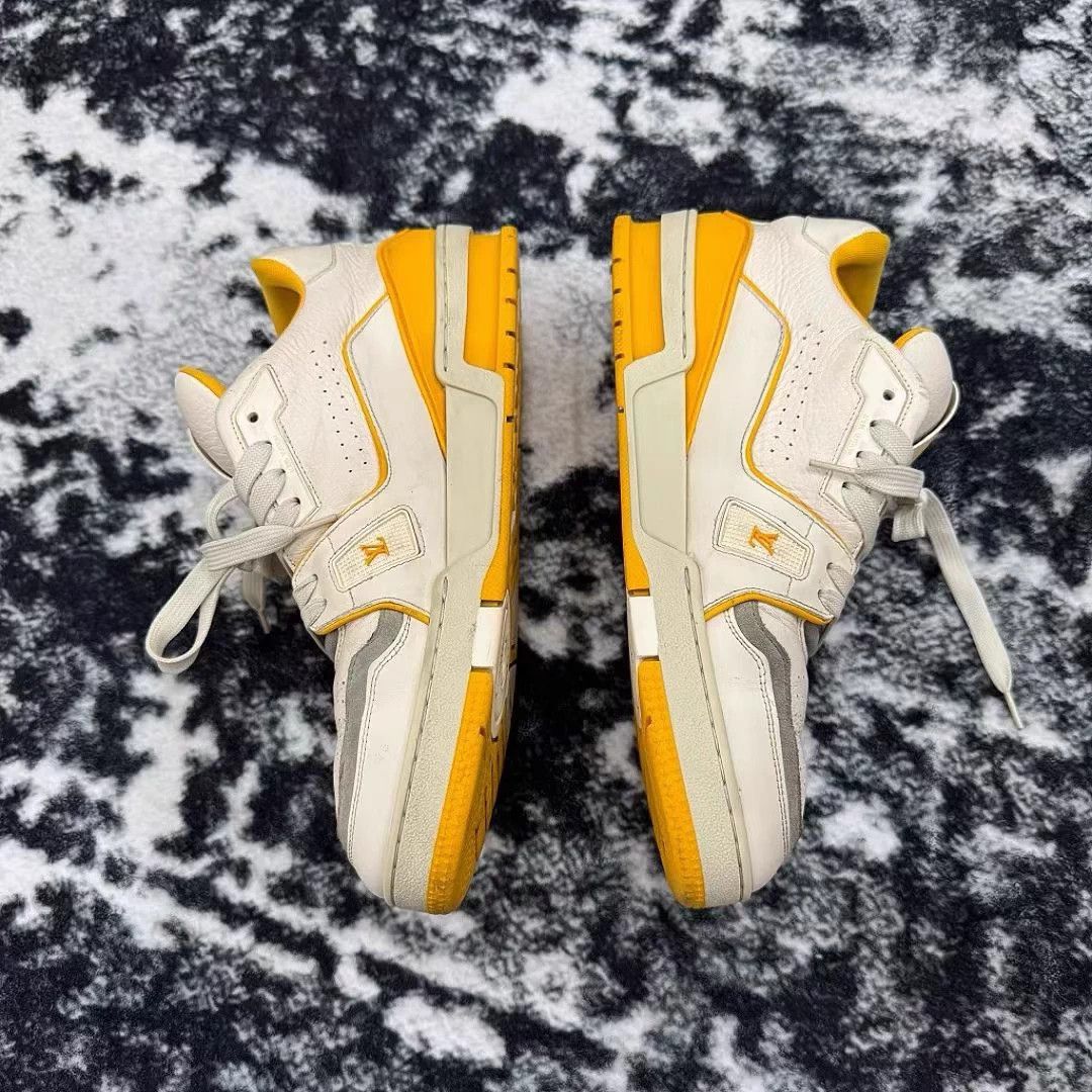 Louis Vuitton LV Trainer White Yellow Cement Blown 7/41 95 New Size US 10 / IT 40 - 3 Thumbnail