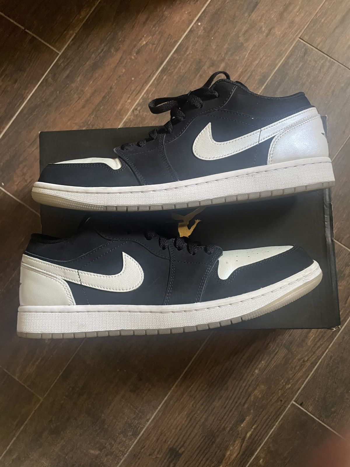 Jordan Brand × Nike Jordan 1 Low Diamond Size US 11.5 / EU 44-45 - 1 Thumbnail