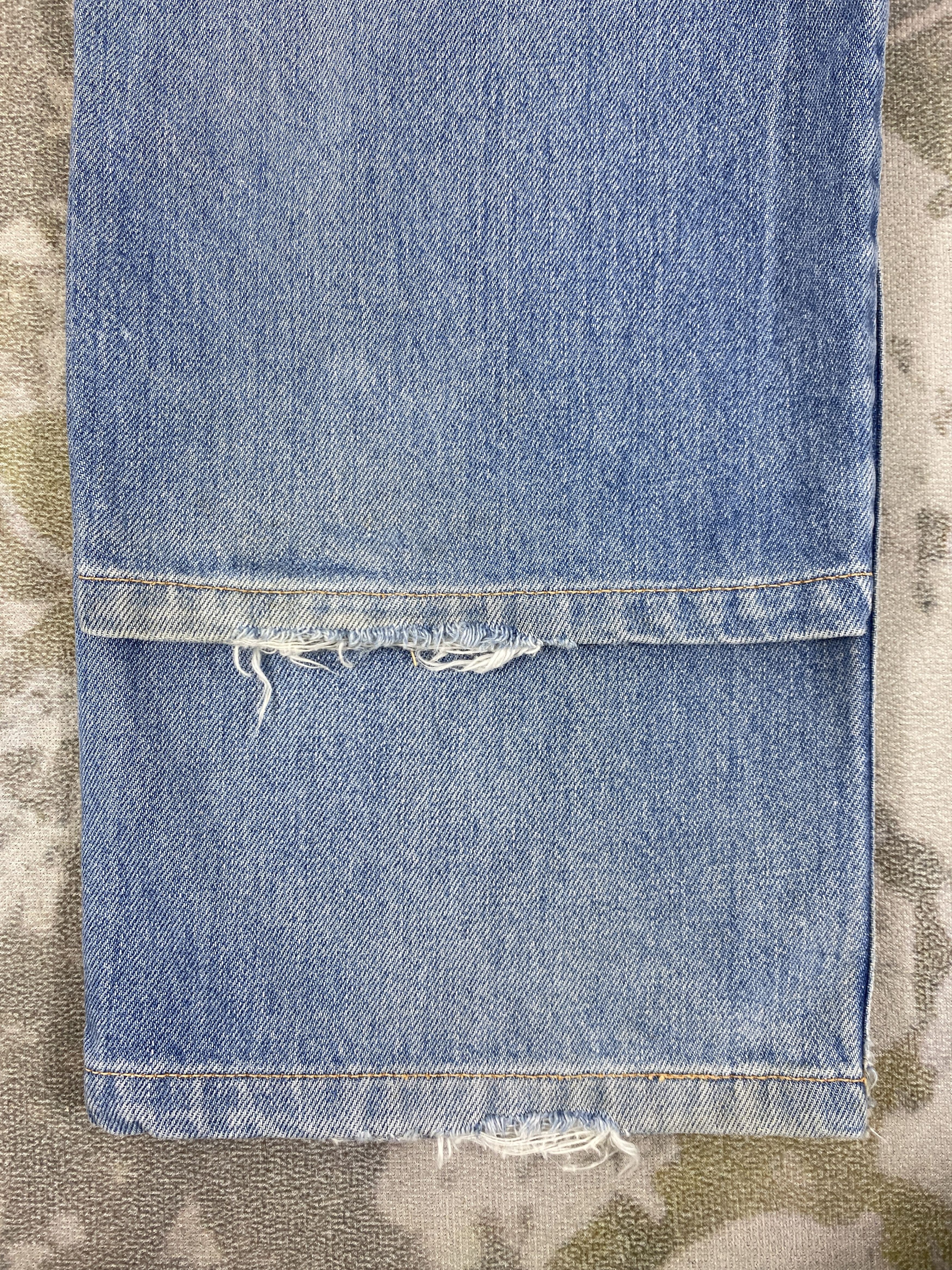 Levi's Distressed Blue Vintage Levi's Jeans 33x30 Denim- JN3548 Size US 33 - 10 Thumbnail