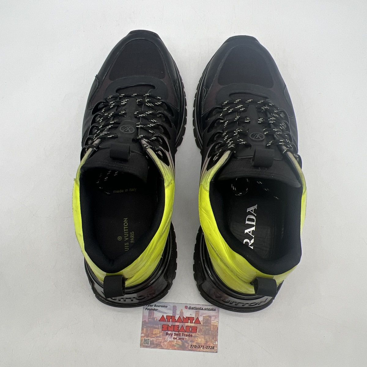 Louis Vuitton Louis Vuitton Run Away Pulse Black Neon Yellow Size US 8.5 / EU 41-42 - 6 Thumbnail