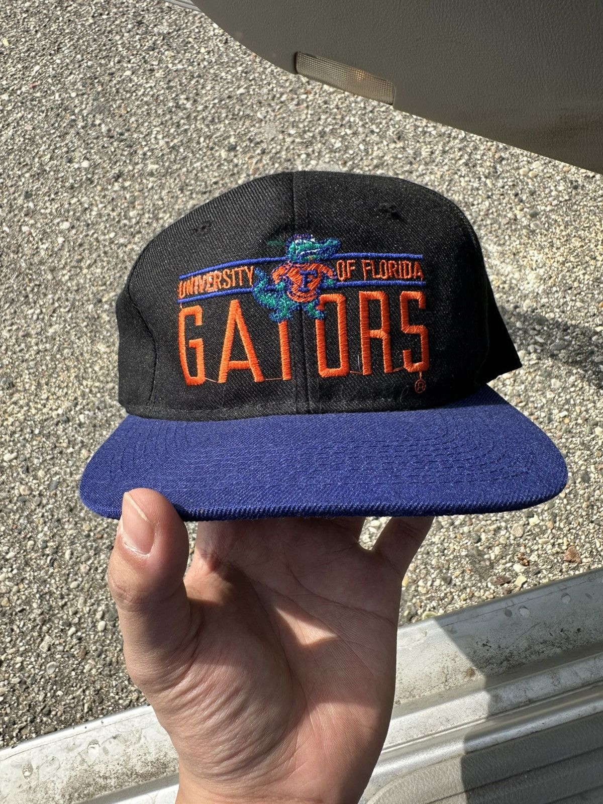 NCAA Vintage Florida Gators Hat TWO TONE RARE Black NAVY NCAA Size ONE SIZE - 2 Thumbnail