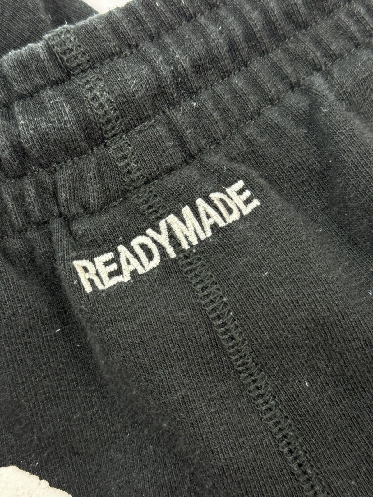 DENIM TEARS × READYMADE PUFF LOGO SHORTS Size US 38 / EU 54 - 4 Thumbnail