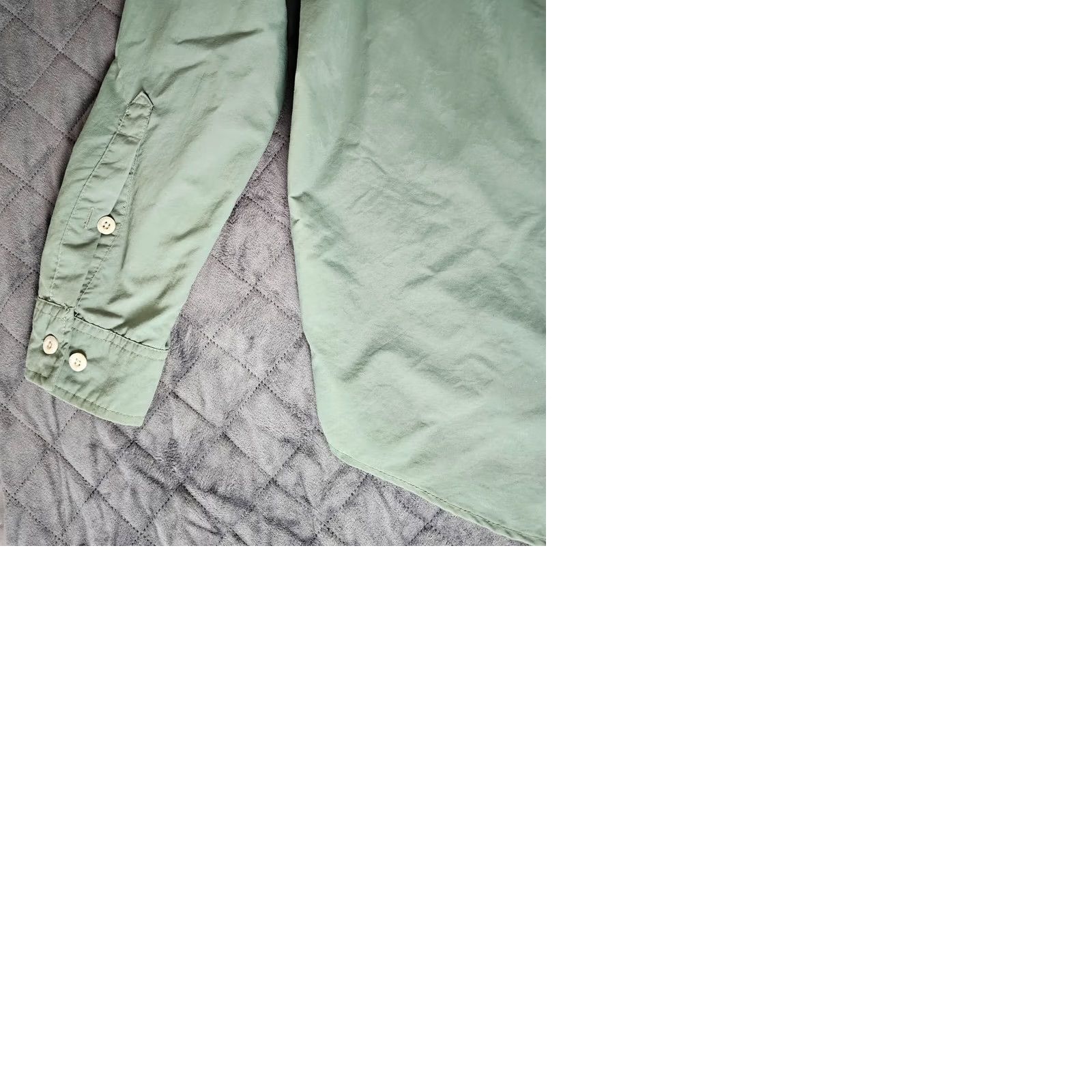 Vintage Columbia Shirt Men Large Green PFG Relaxed Fit Button-Up Long Sleeve UPF All Seasons Pockets Nylon Omni Shade Fish Pattern Logo Size US L / EU 52-54 / 3 - 9 Thumbnail