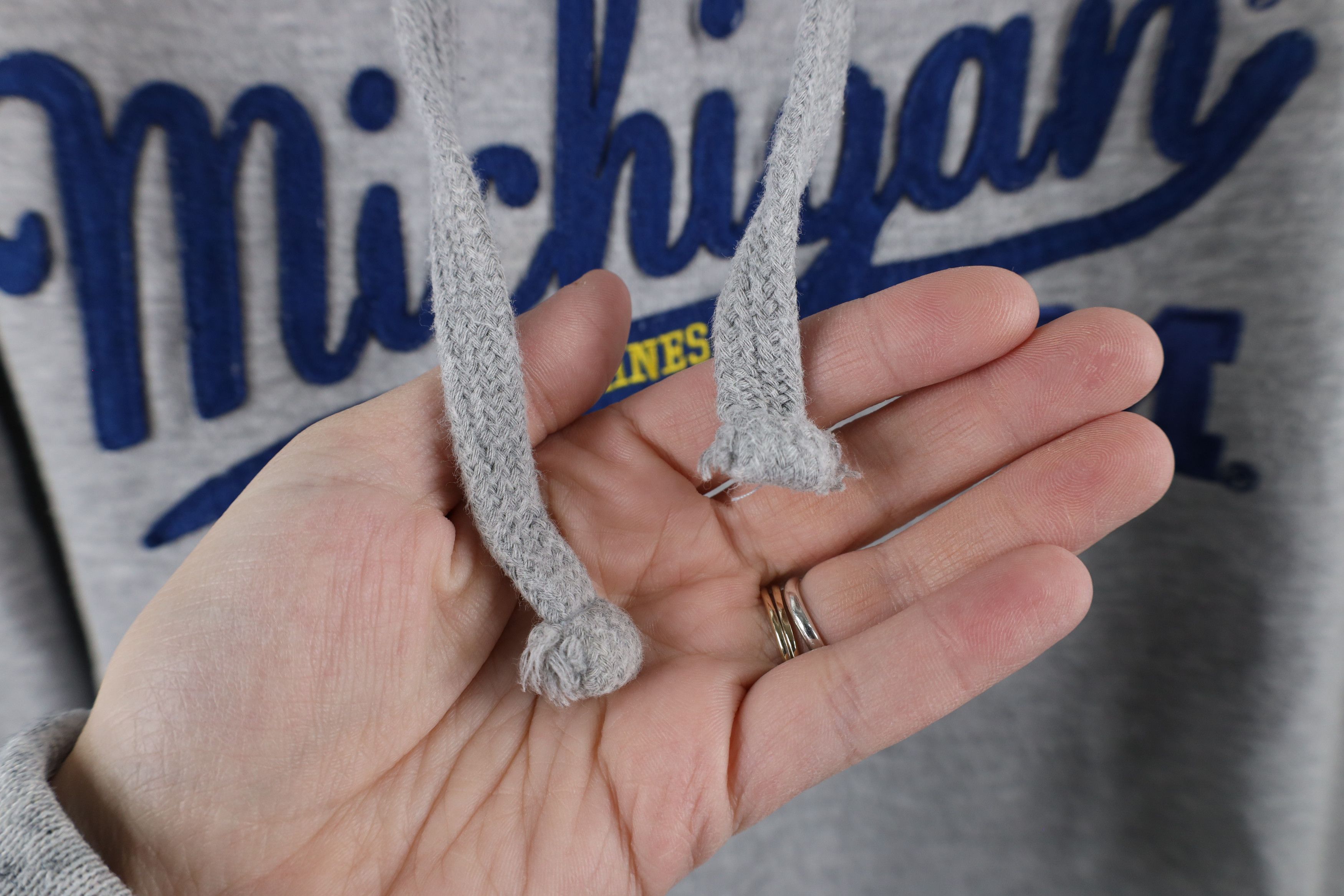 Vintage Vintage 90s Spell Out Script University of Michigan Hoodie Size US XXL / EU 58 / 5 - 4 Thumbnail